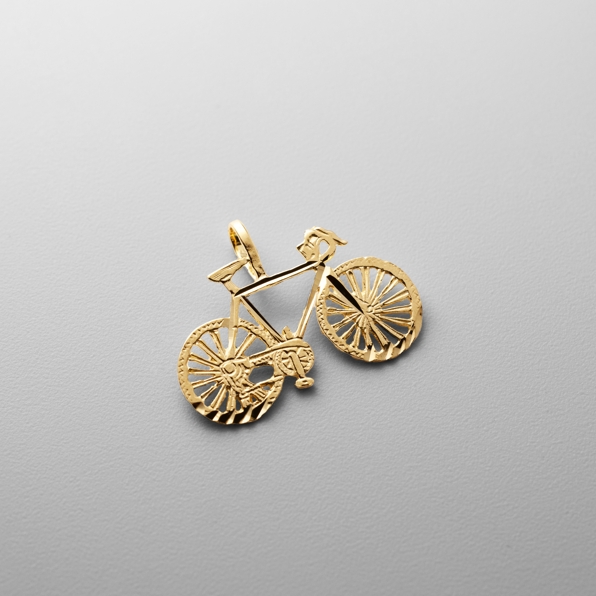2329 Gold Bicycle Pendant Necklace - Elegant Cycling Jewelry Gift for Cyclists & Bike Lovers - Perfect for Bike Races, Anniversaries & Outdoor Adventures