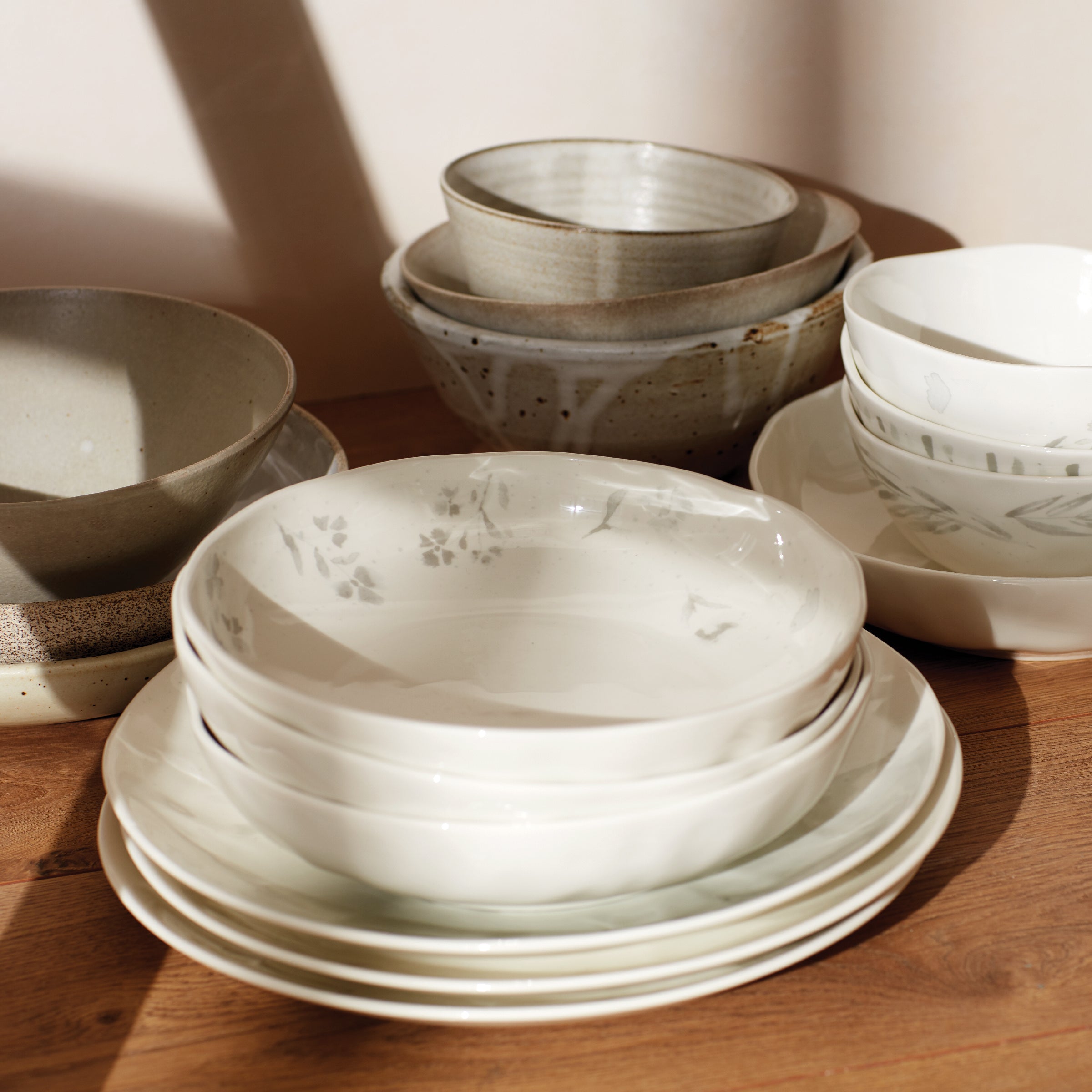 Premium Oyster Bay Assorted Pasta Bowls Set of 4 - Elegant Ceramic Dinnerware for Pasta, Salad & Soup - Perfect for Family Dinners & Entertaining Guests