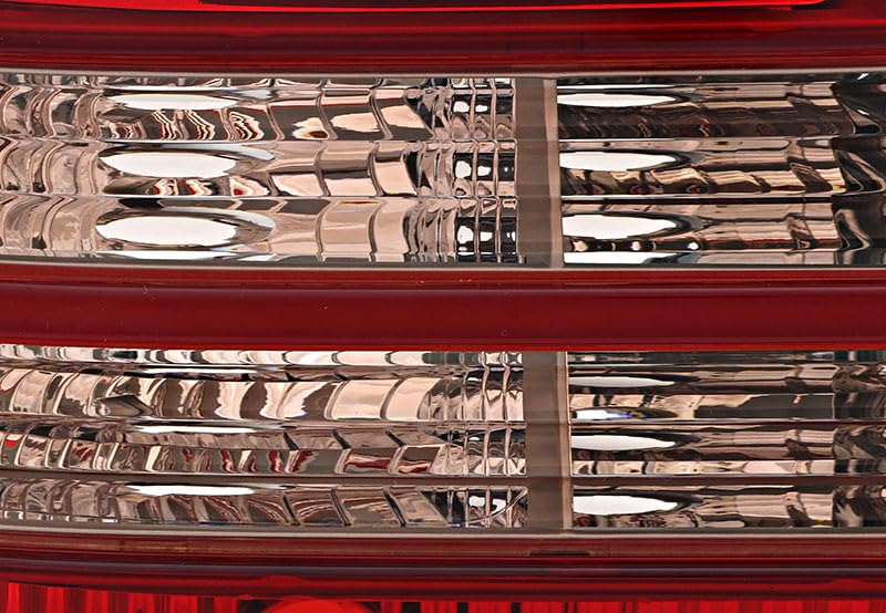 Toyota Highlander Tail Lights Lamps Set (2001-2003) - Left & Right Side Replacement - Enhance Safety & Style for Night Driving