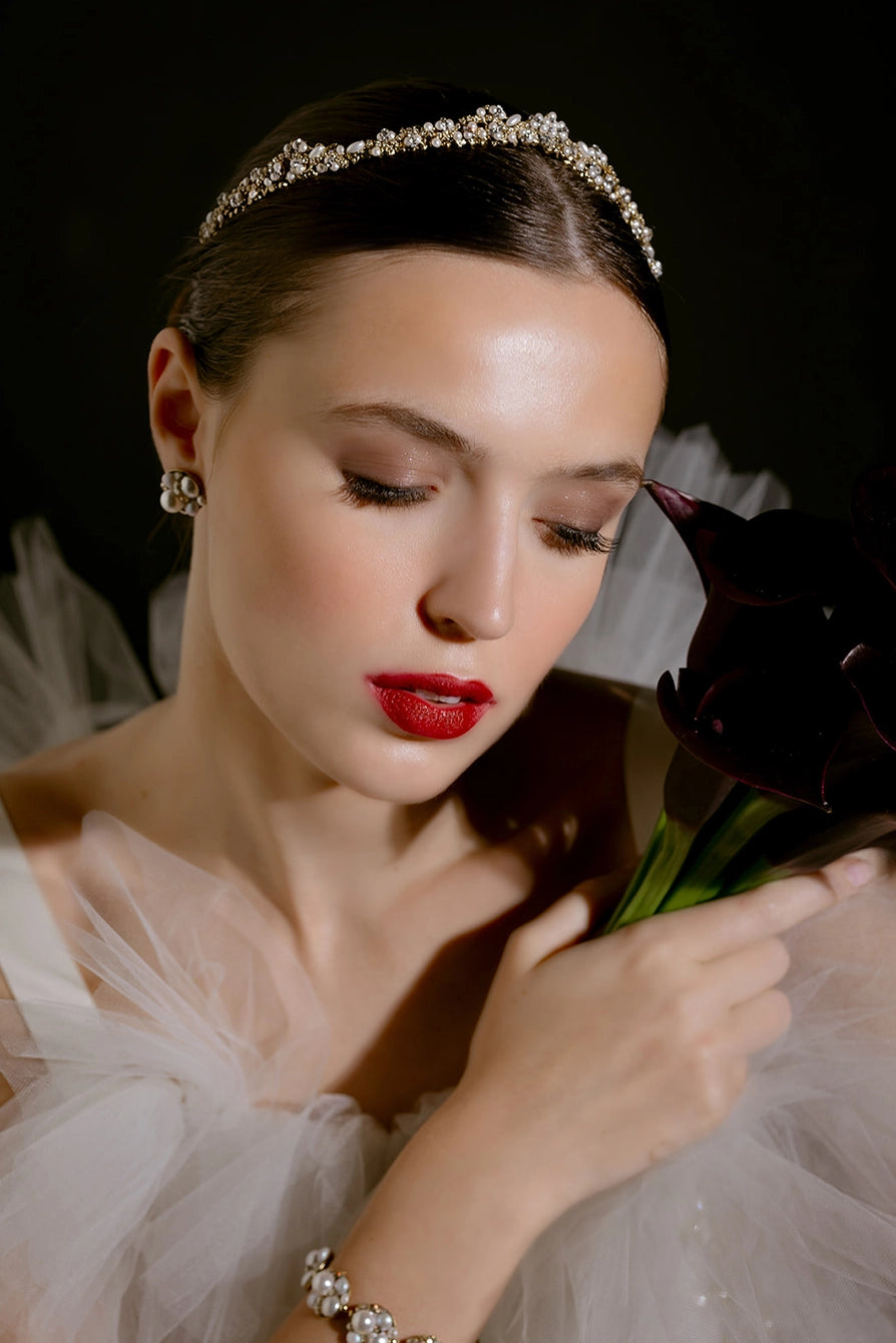 Francesca Crown - Elegant Women's Fashion Jewelry for Parties, Weddings & Special Occasions | Dainty Necklaces, Earrings & Bracelets