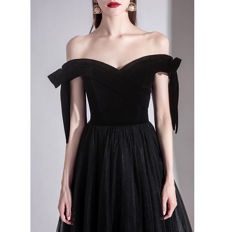 Elegant Off Shoulder Black Tulle Long Prom Dress for Formal Evening Gowns - Perfect for Homecoming, Prom Night, and Special Occasions