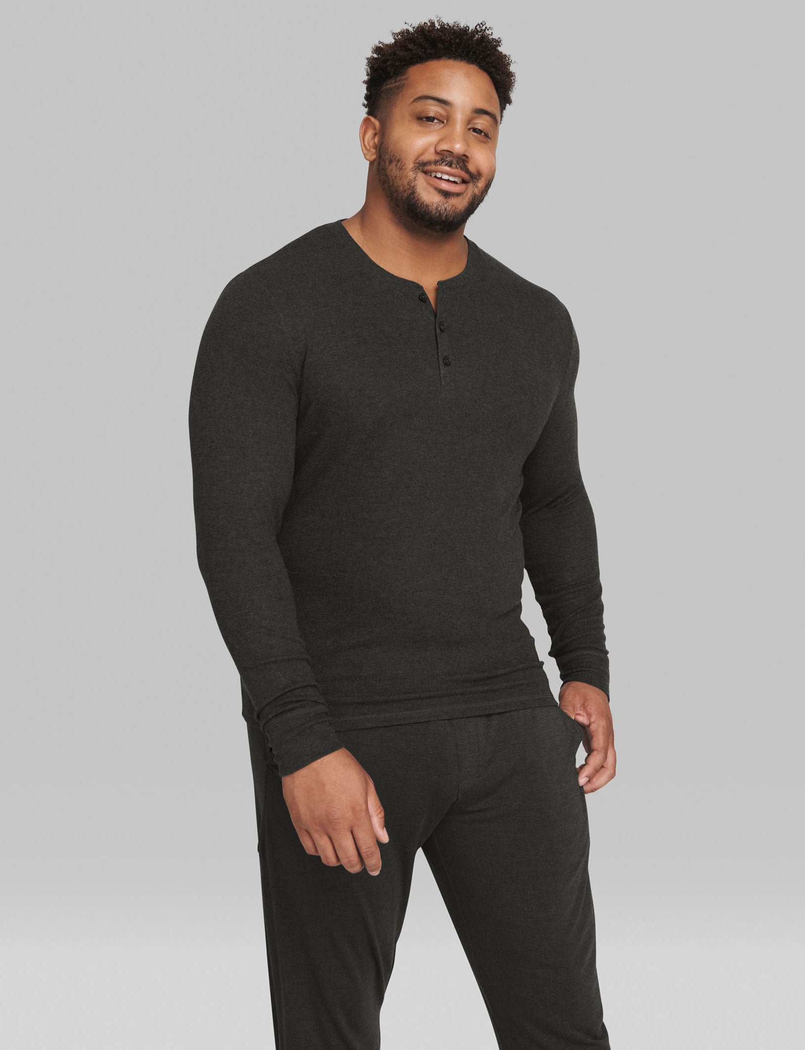 Comfortable Men's Lounge Henley Shirt - Soft Cotton Relaxed Fit for Casual Wear, Home Lounging & Weekend Outings