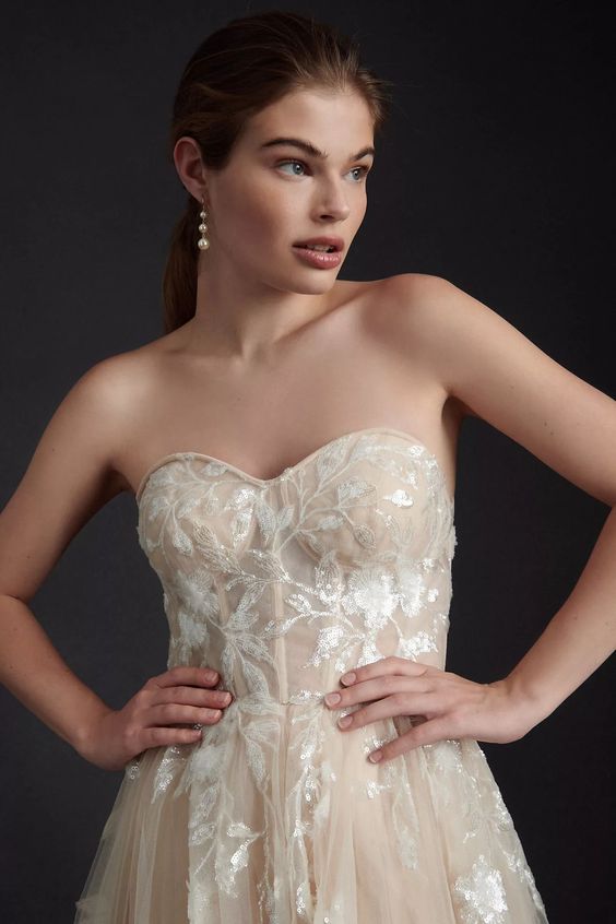 Wtoo Austin Gown - Elegant Wedding Dress with Lace Details | Perfect for Bridal Ceremonies, Formal Events & Special Occasions