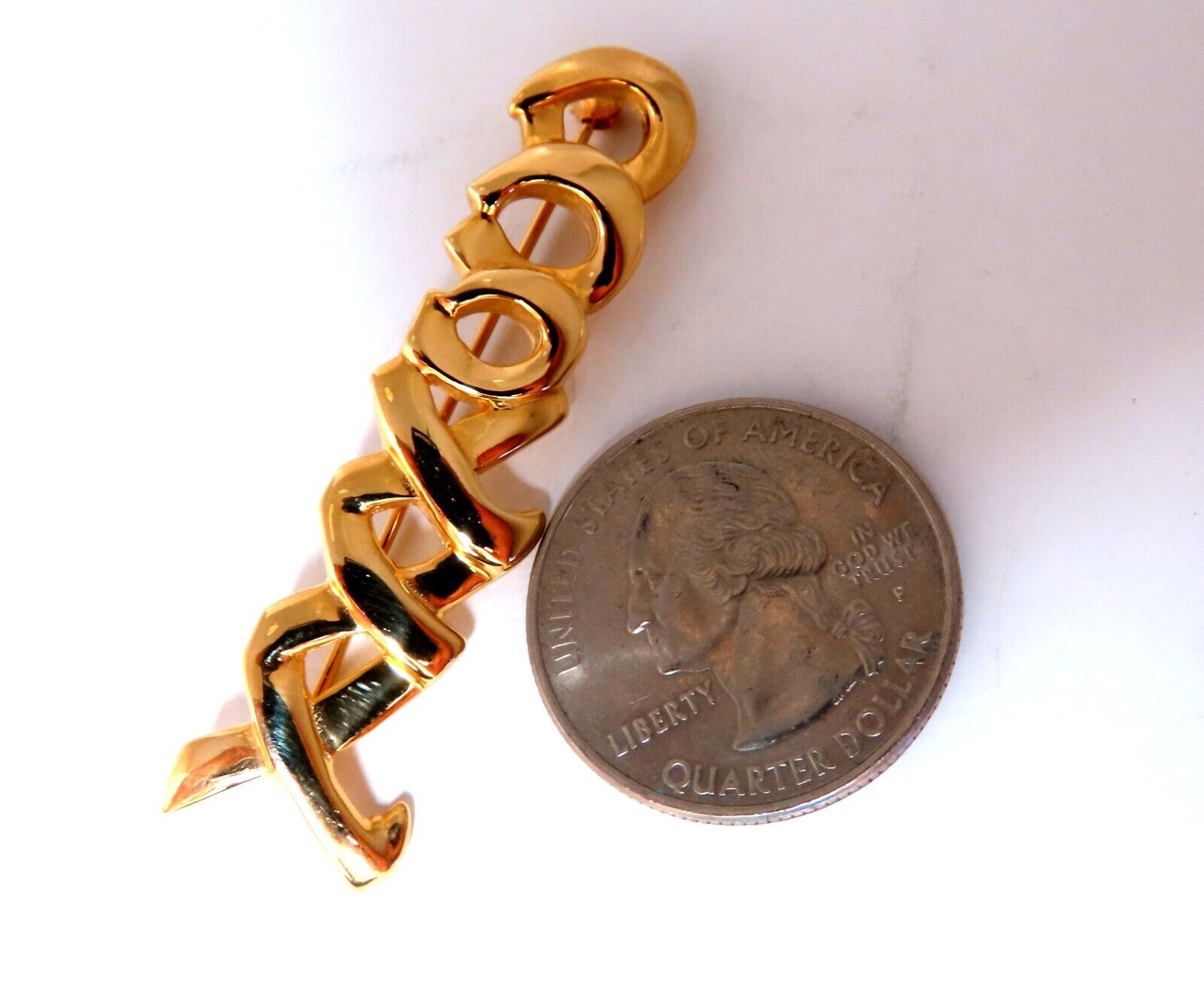 14K Gold Xo Pin - Elegant Jewelry for Women, Perfect for Parties, Weddings & Special Occasions