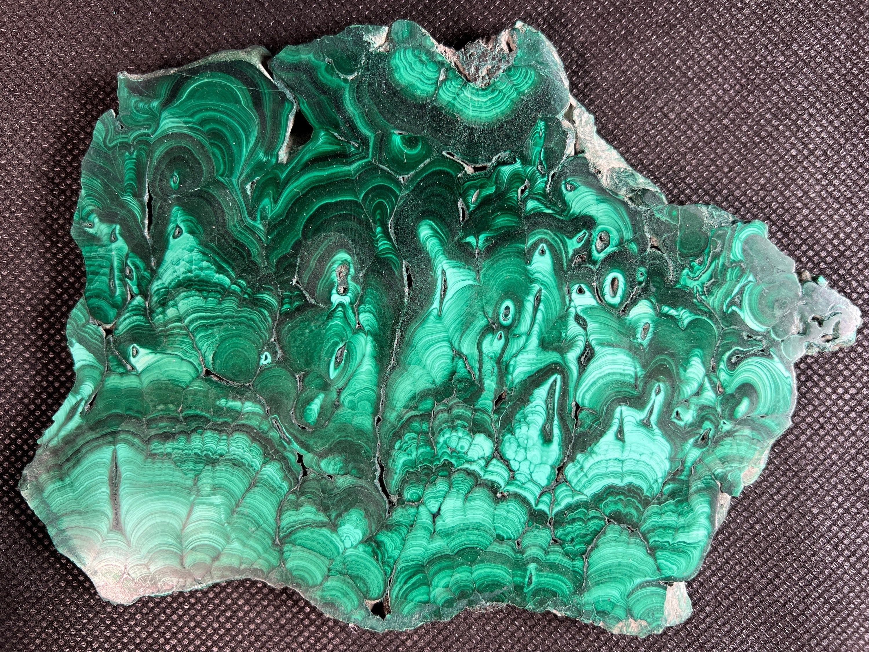 Natural Green Malachite Crystal Slab - Premium Stone for Jewelry Making, Unique Handcrafted Gift, Elegant Home Decor | Perfect for DIY Crafts, Healing Crystals Collection & Spiritual Decorations