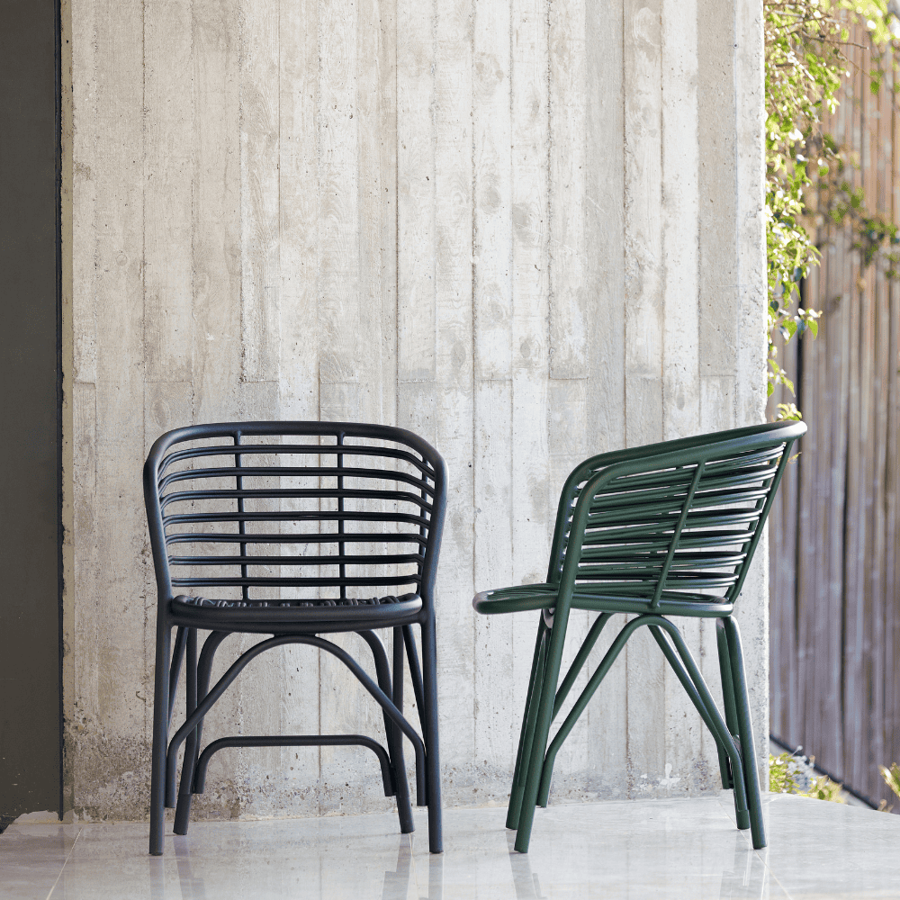 Premium Blend Outdoor Armchair - Weather-Resistant Patio Lounge Chair for Garden, Poolside & Backyard Relaxation - Comfortable Modern Outdoor Furniture for Porch, Deck & Balcony Use