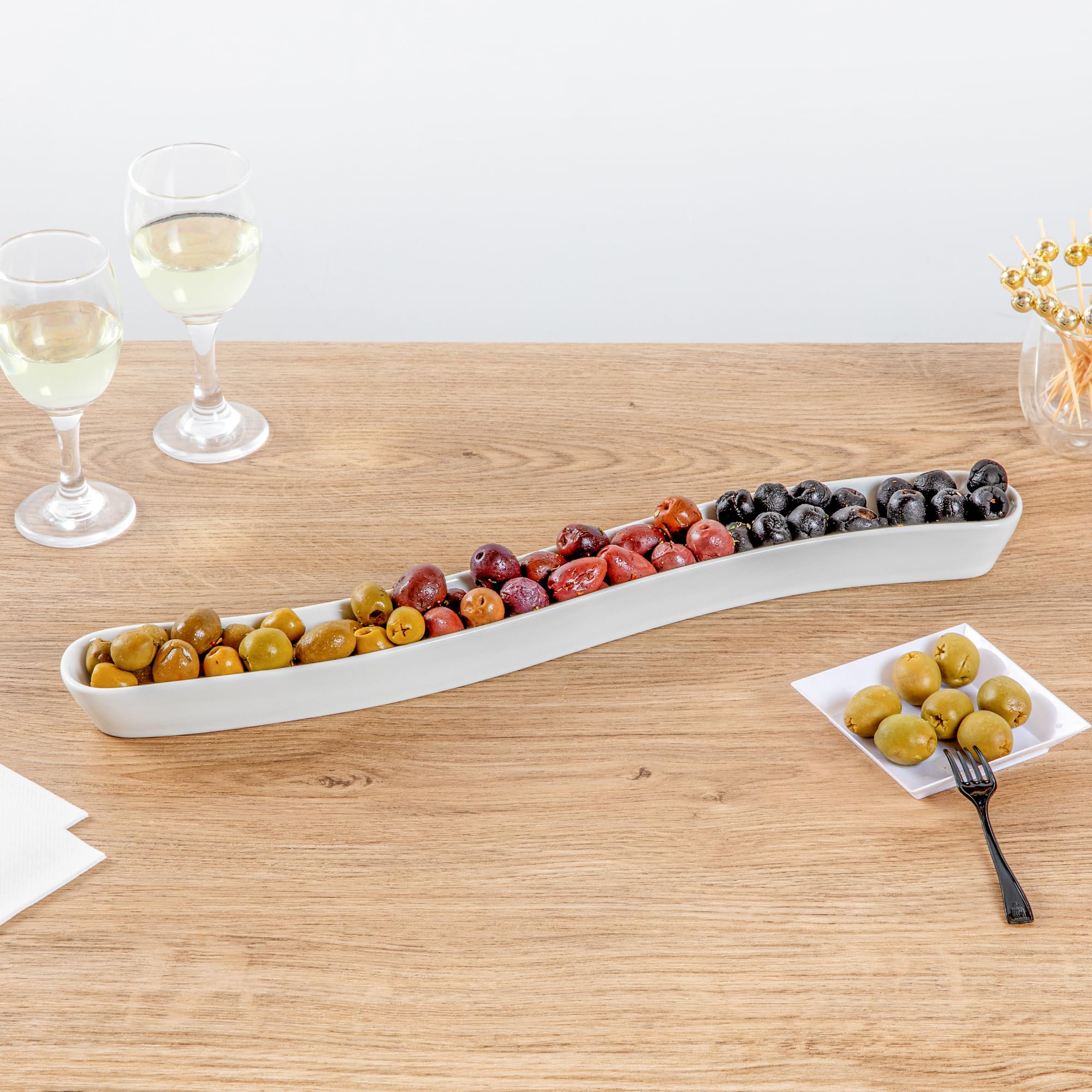 Swerve 14oz White Porcelain Olive Plate - Dishwasher Safe Snack & Appetizer Tray for Restaurants