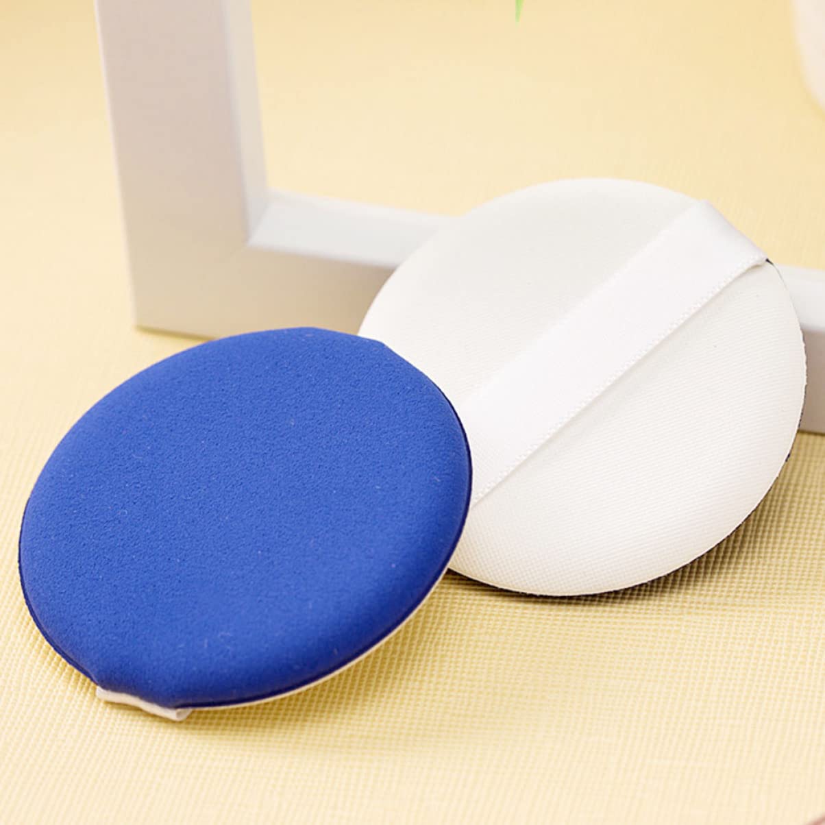20pcs Premium Cotton Makeup Puffs - Soft Facial Beauty Sponges for Foundation & Powder - Hydrophilic Non-Latex Cosmetic Pads - Perfect for Daily Makeup Application & Skincare Routine