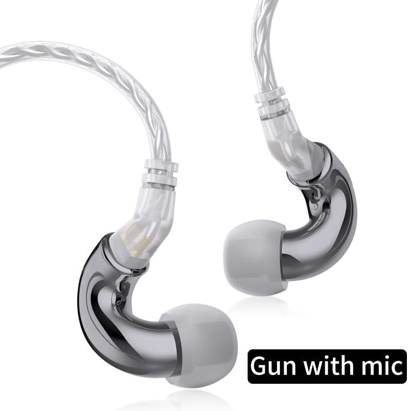 Gun with mic