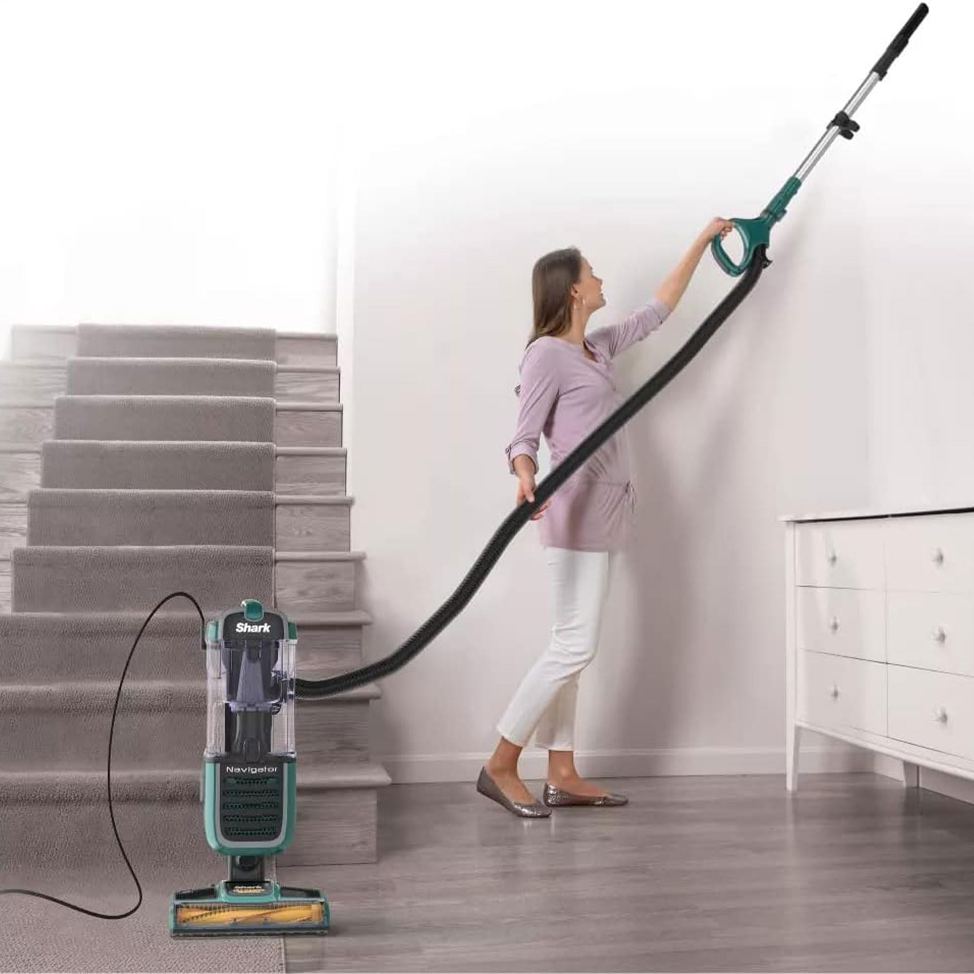 SHARK ZU51 Navigator Swivel Pro Pet Upright Vacuum Cleaner with Self-Cleaning Brushroll - Green (Renewed) | Powerful Pet Hair & Allergen Removal for Carpets & Hard Floors | Ideal for Homes with Pets & Allergy Sufferers