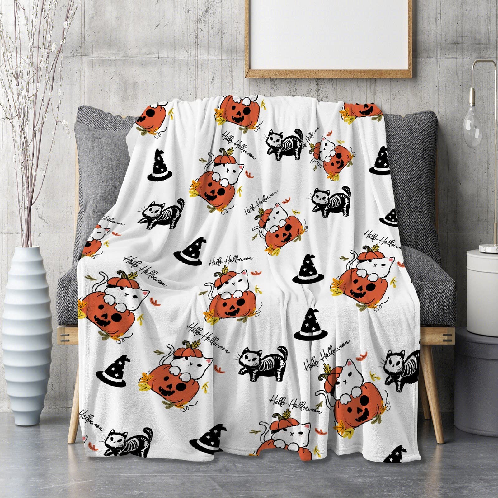 Halloween Pumpkin Cute Cat Skeleton Blanket - Soft Flannel Throw for Women & Men - Cozy Gift for Couples - Perfect for Bed, Sofa, Couch & Halloween Decor