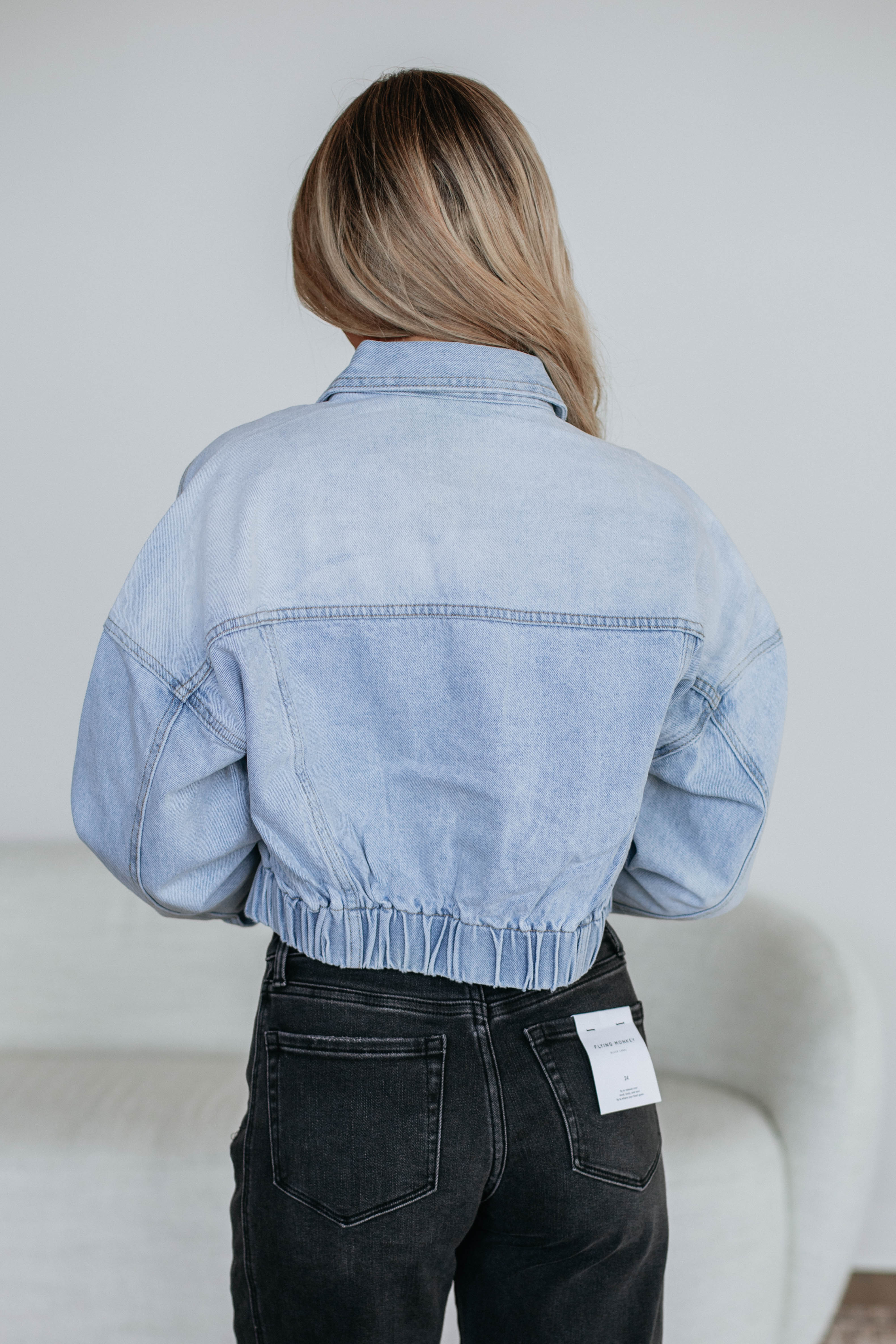 Aleja Mica Women's Denim Jacket - Stylish Lightweight Denim Coat for Spring & Fall - Perfect for Casual Outings, Date Nights & Weekend Wear