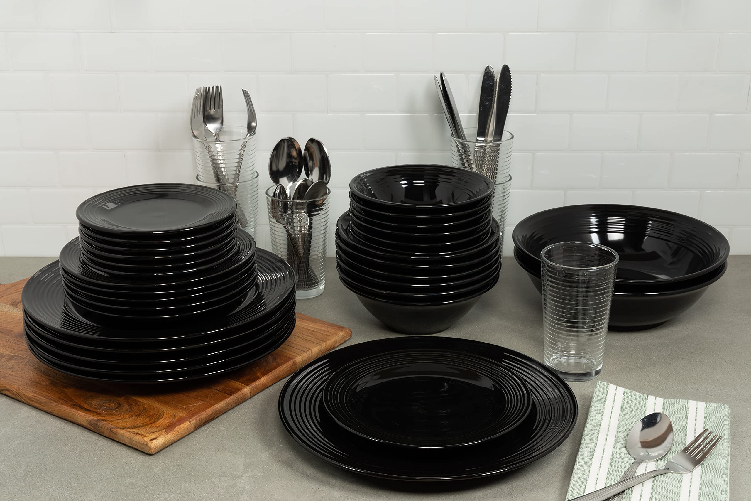 10-Piece Strawberry Street Nova Black Round Dinnerware Set - Service for 6 | Elegant Tableware for Everyday Dining, Dinner Parties & Holiday Entertaining