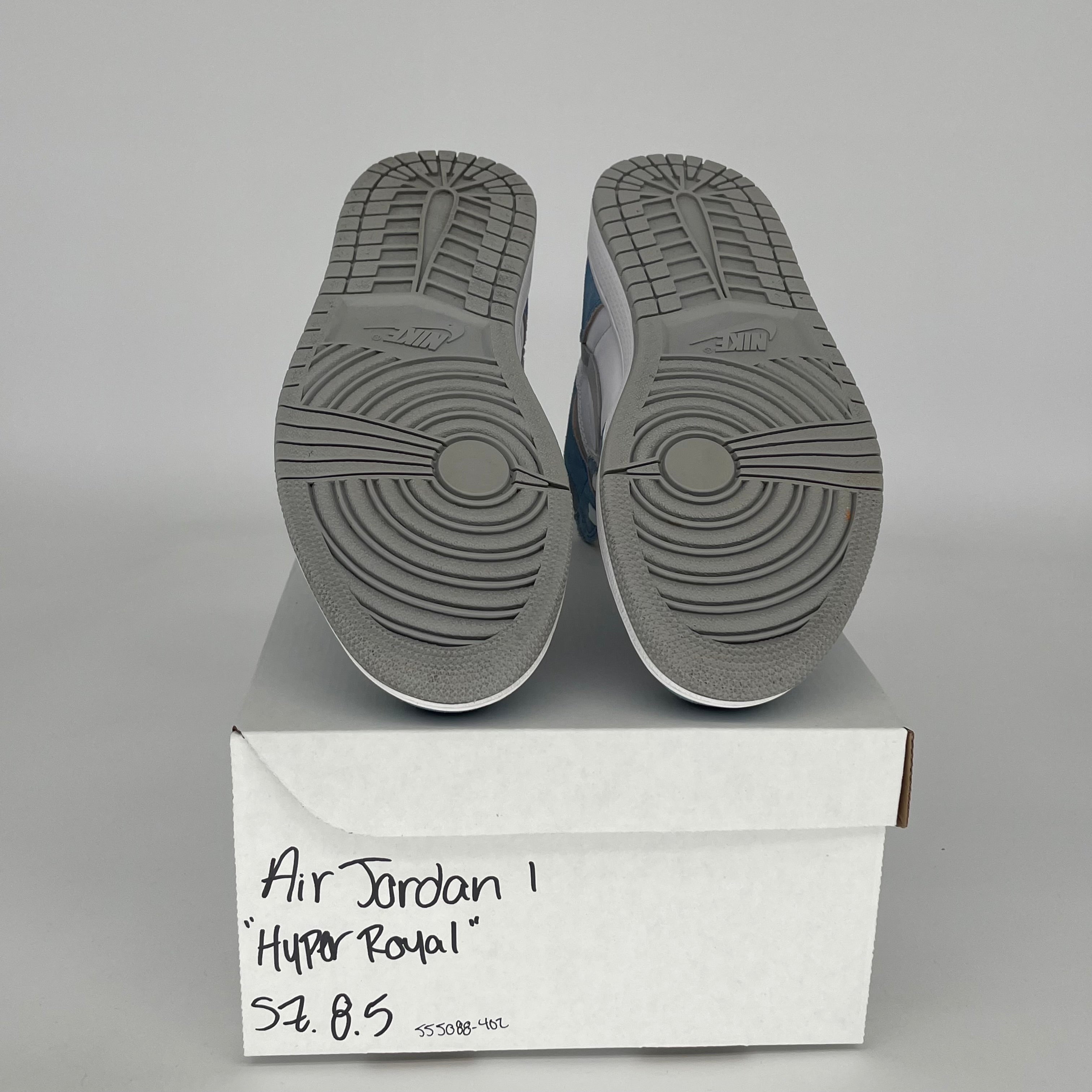 Air Jordan 1 Hyper Royal Sneakers - Size 8.5 Men's (555088-402) - Classic Basketball Shoes for Streetwear & Casual Outfits
