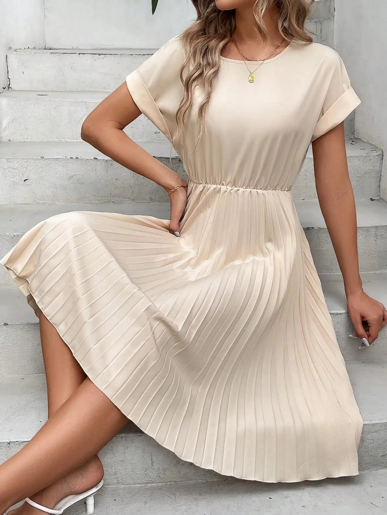 Elegant Ruffle Sleeve Pleated Dress for Women - Trendy & Fashionable Cross-Border European & American Style - Perfect for Parties, Weddings & Special Occasions