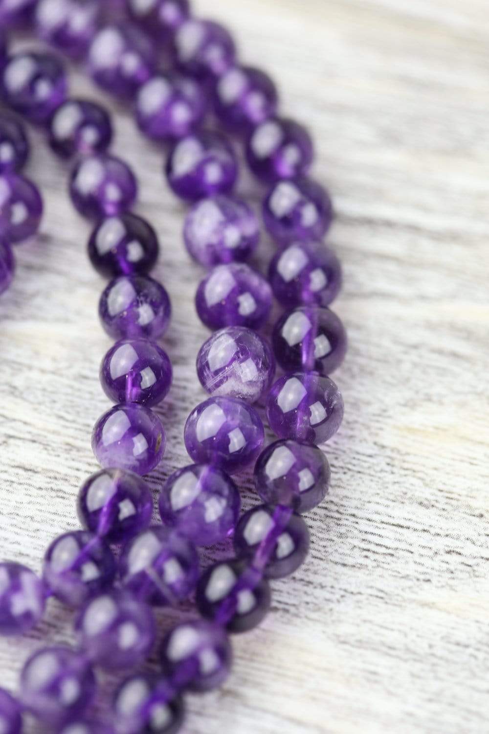 Amethyst Mala Beads for Meditation, Yoga & Spiritual Growth – 108 Healing Gemstone Prayer Necklace for Mindfulness & Positive Energy