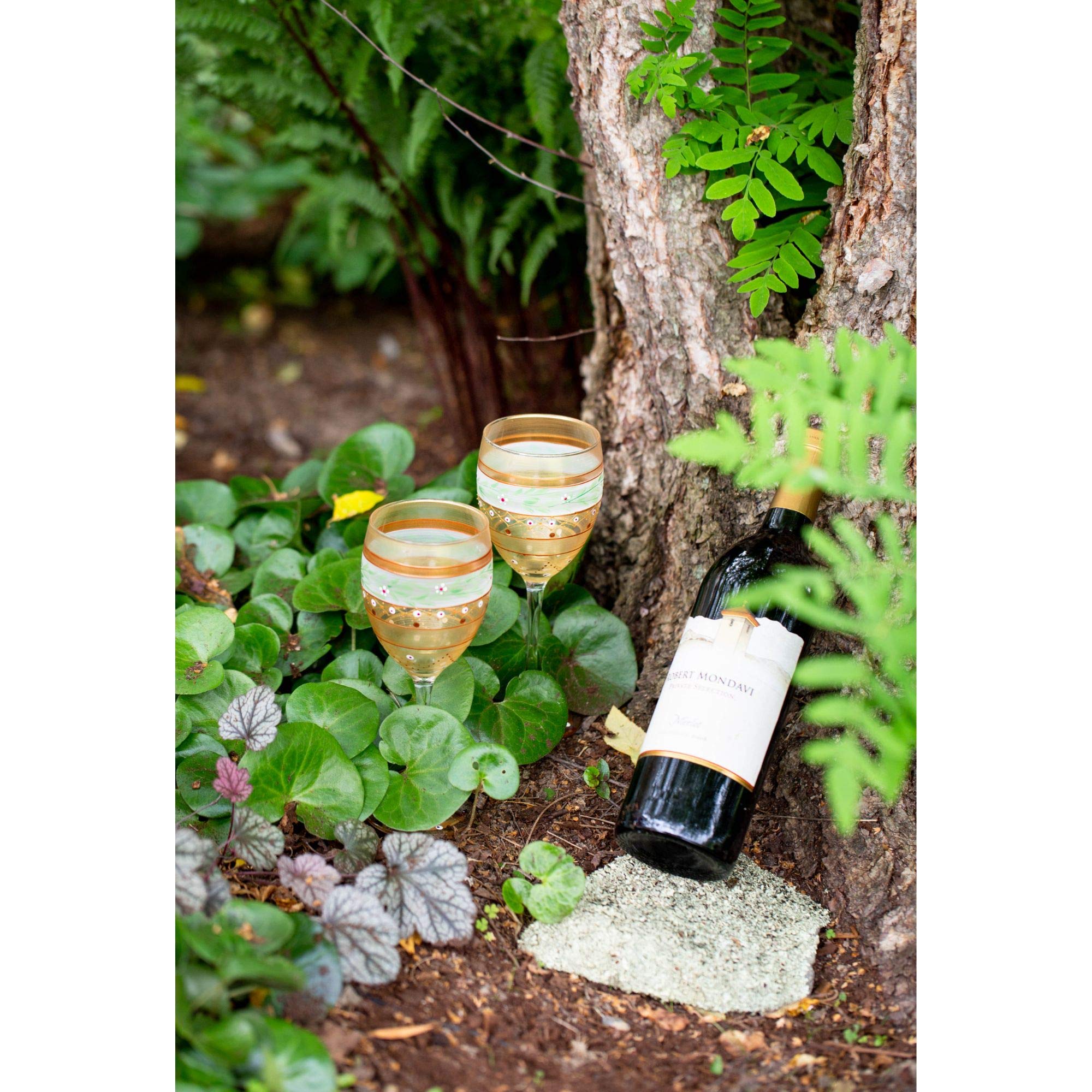 Hand Painted Mosaic Gold Garland Wine Glasses Set of 2 - 10.5 oz Stemware for Parties, Weddings & Home Decor - Elegant Drinking Glasses for Wine Tasting & Gifts