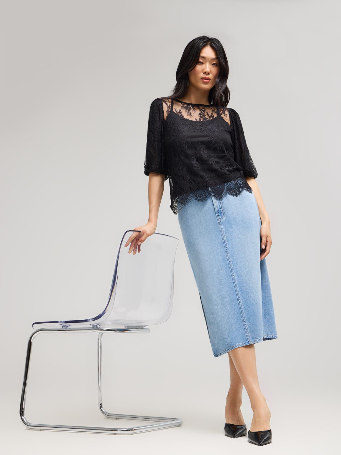 Elegant Lace Balloon Sleeve Blouse with Cami - Women's Romantic Floral Lace Top for Date Night & Special Occasions