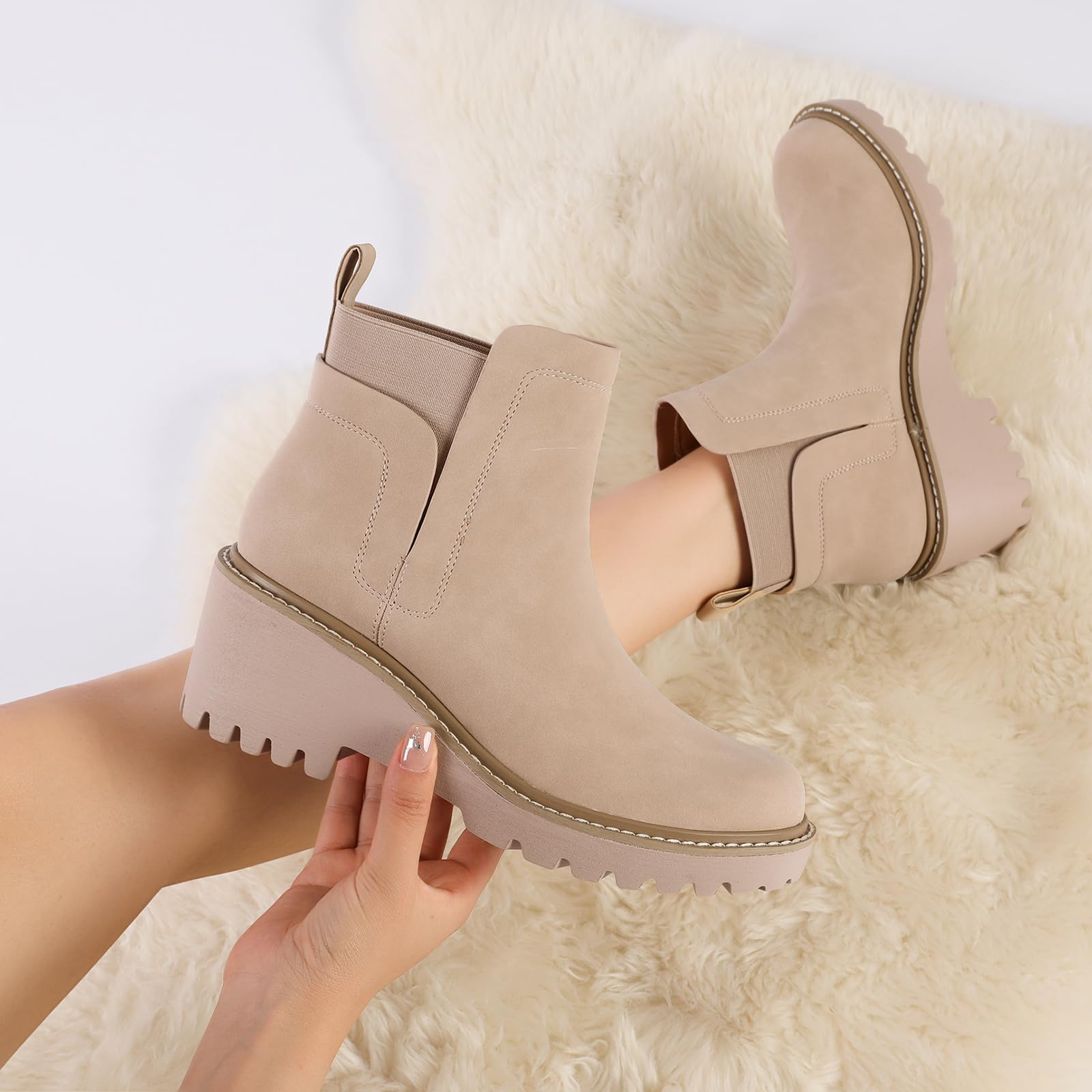 Mostrin Women's Chelsea Boots - Slip On Platform Ankle Booties with Chunky Lug Sole & Elastic Side for Fall/Winter | Casual Outfits, Workwear, Date Night Fashion