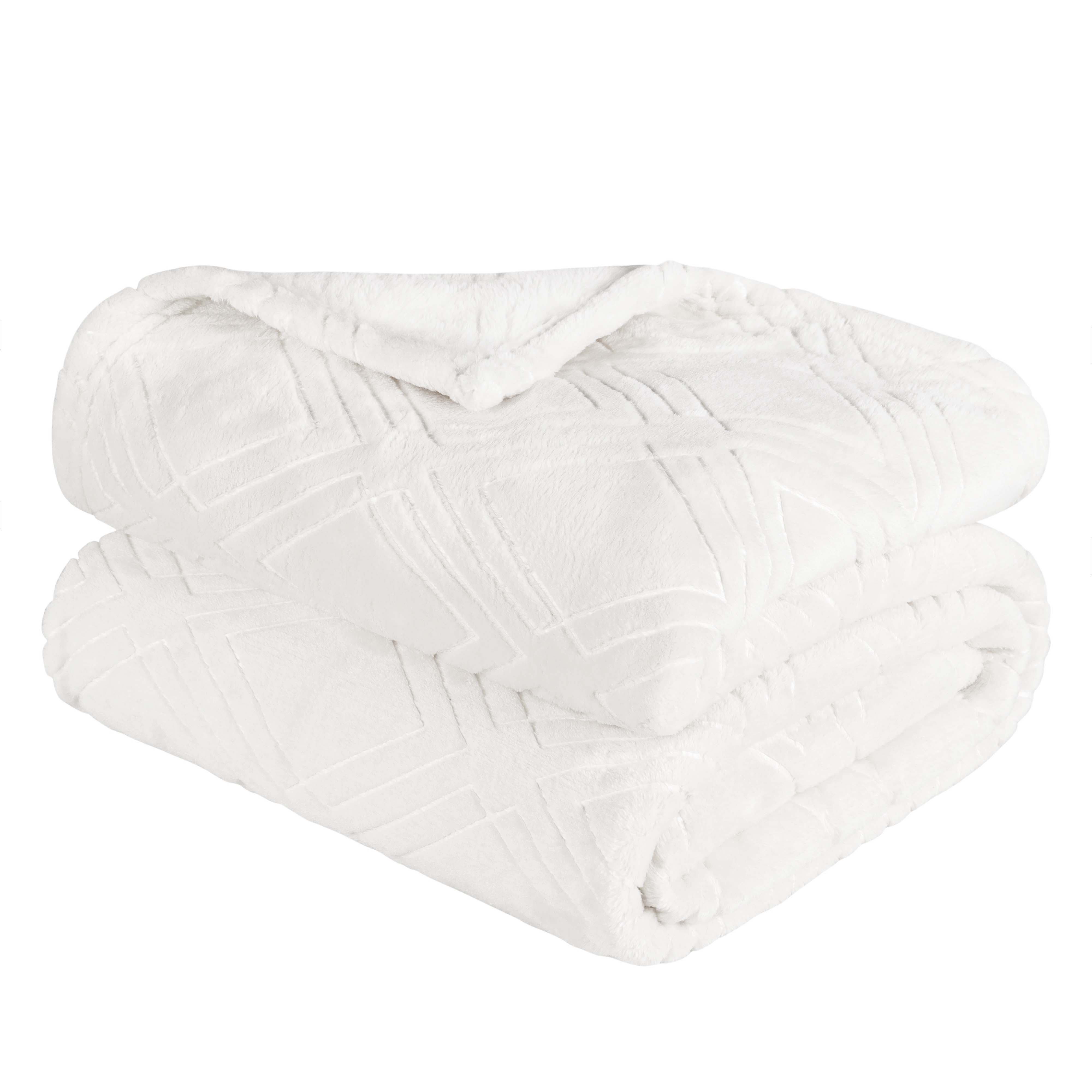 Premium Alaska Diamond Plush Fleece Blanket - Ultra Soft & Cozy Throw for Bed, Sofa, and Travel - Warm Winter Blanket for Home, Office, and Camping