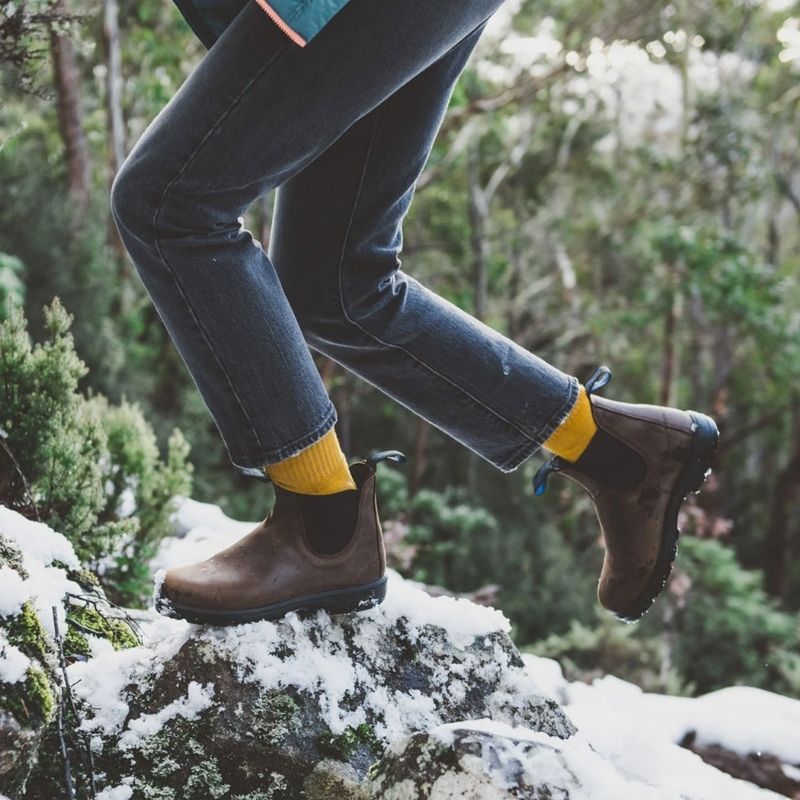 Unisex 1477 Winter Antique Brown Boots - Waterproof & Warm for Snow, Hiking & Outdoor Activities