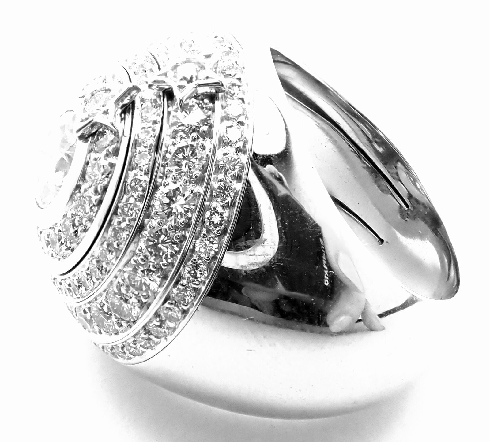 Authentic Chanel Comete Star 18k White Gold Diamond Large Spinning Dome Ring for Women - Luxury Jewelry Gift for Anniversary, Birthday & Special Occasions