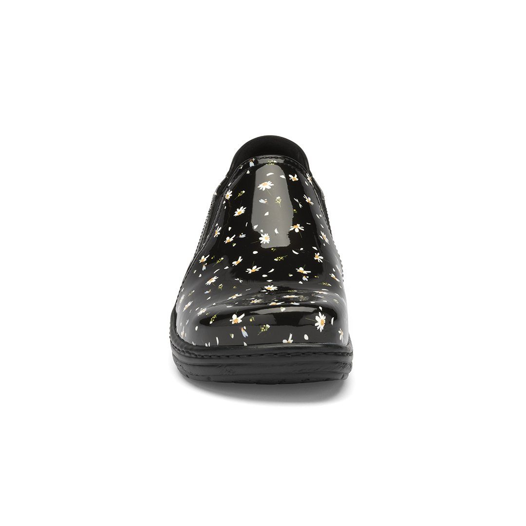 KLOGS MOXY Medium & Wide Comfortable Clogs for Women - Final Sale! Perfect for Nurses, Chefs & Healthcare Professionals