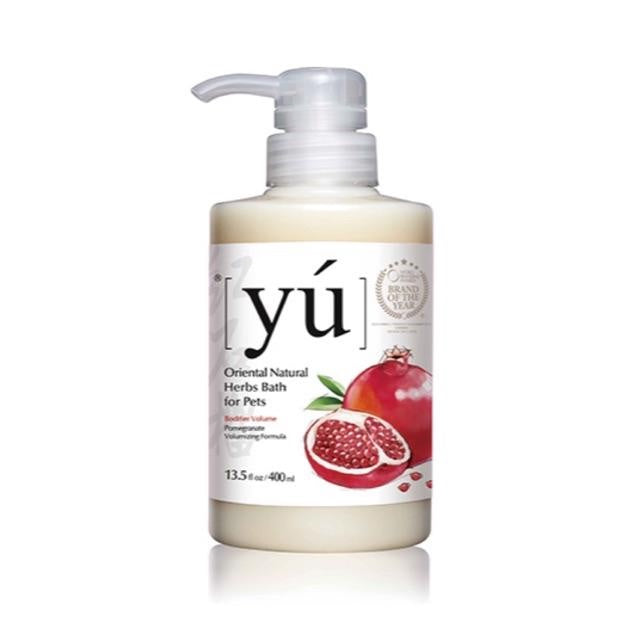 Yu Pet Shampoo 400ml & Dry Clean Spray 145ml - Natural Oriental Herbs Formula for Dogs & Cats | Antibacterial, Skin Infection Prevention | Perfect for Bathing & Quick Cleaning Between Washes