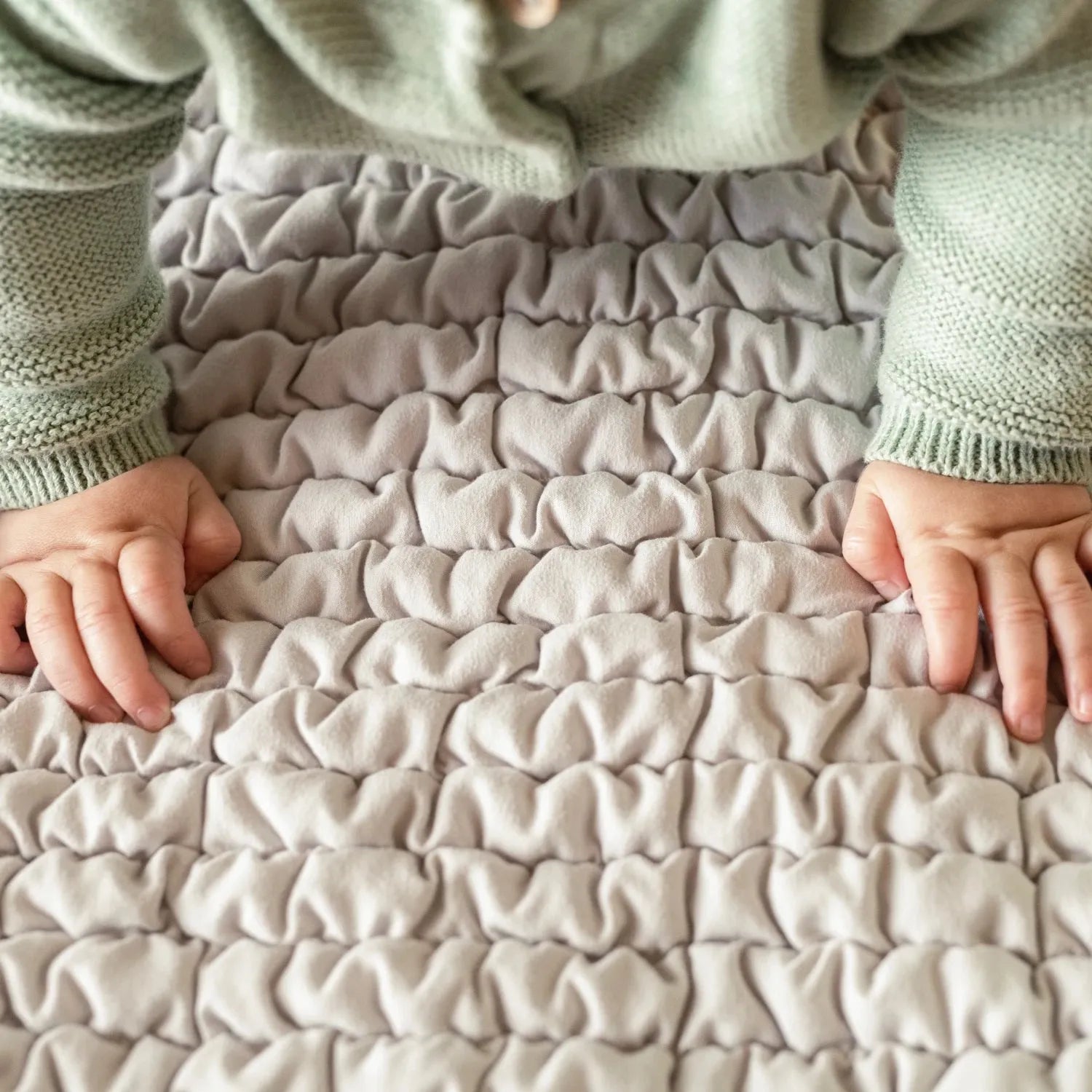 Waterproof Queen Size Blanket - Soft, Durable & Washable for Bed, Sofa & Outdoor Use