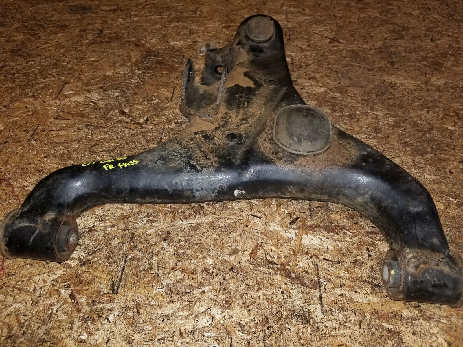 04-07 Infiniti QX56 Front Right Lower Control Arm - OEM Replacement Part - Perfect for Suspension Repair & Off-Road Adventures