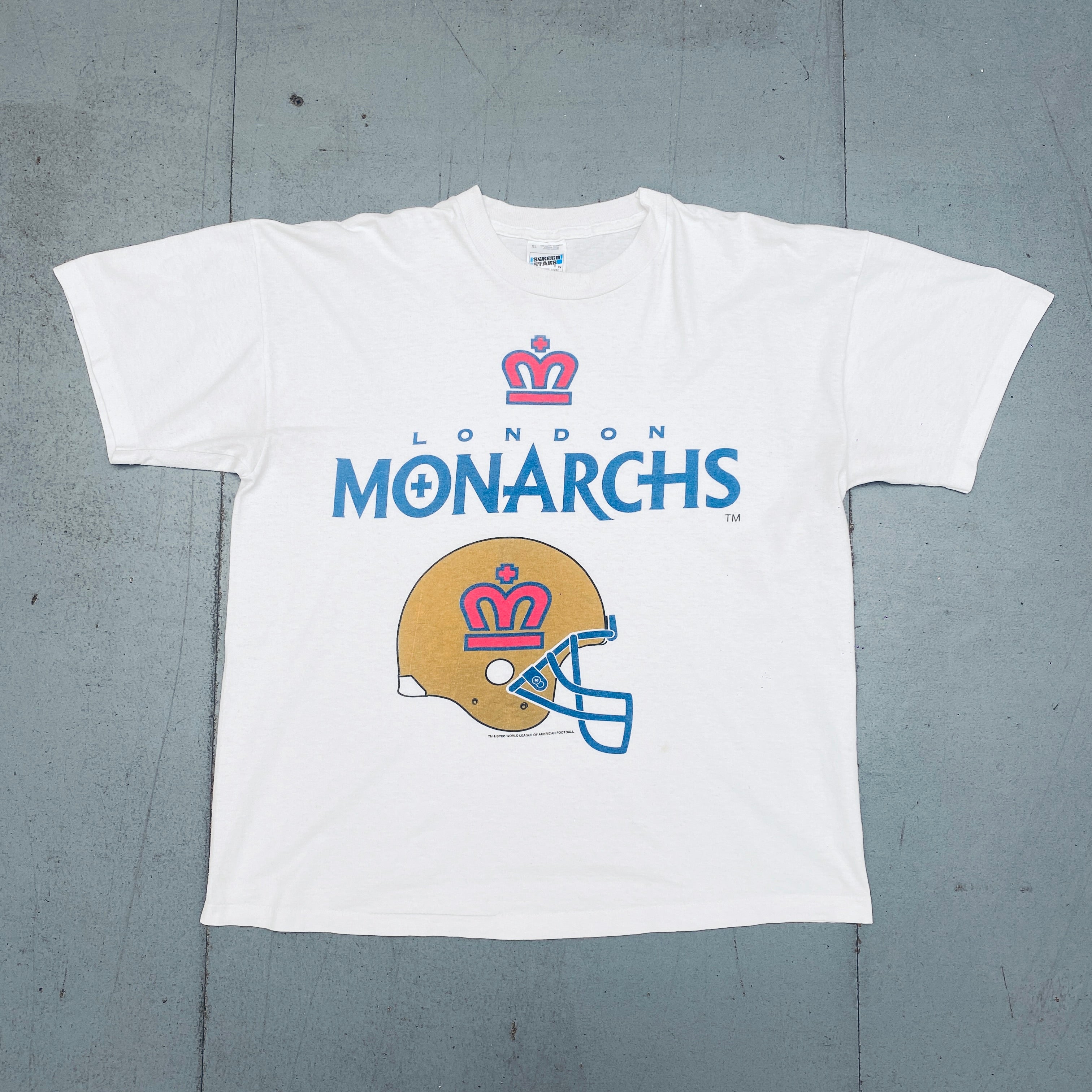 WLAF: Vintage 1995 London Monarchs Graphic Spellout T-Shirt (XL) - Retro Football Fan Gift & Throwback Sports Apparel