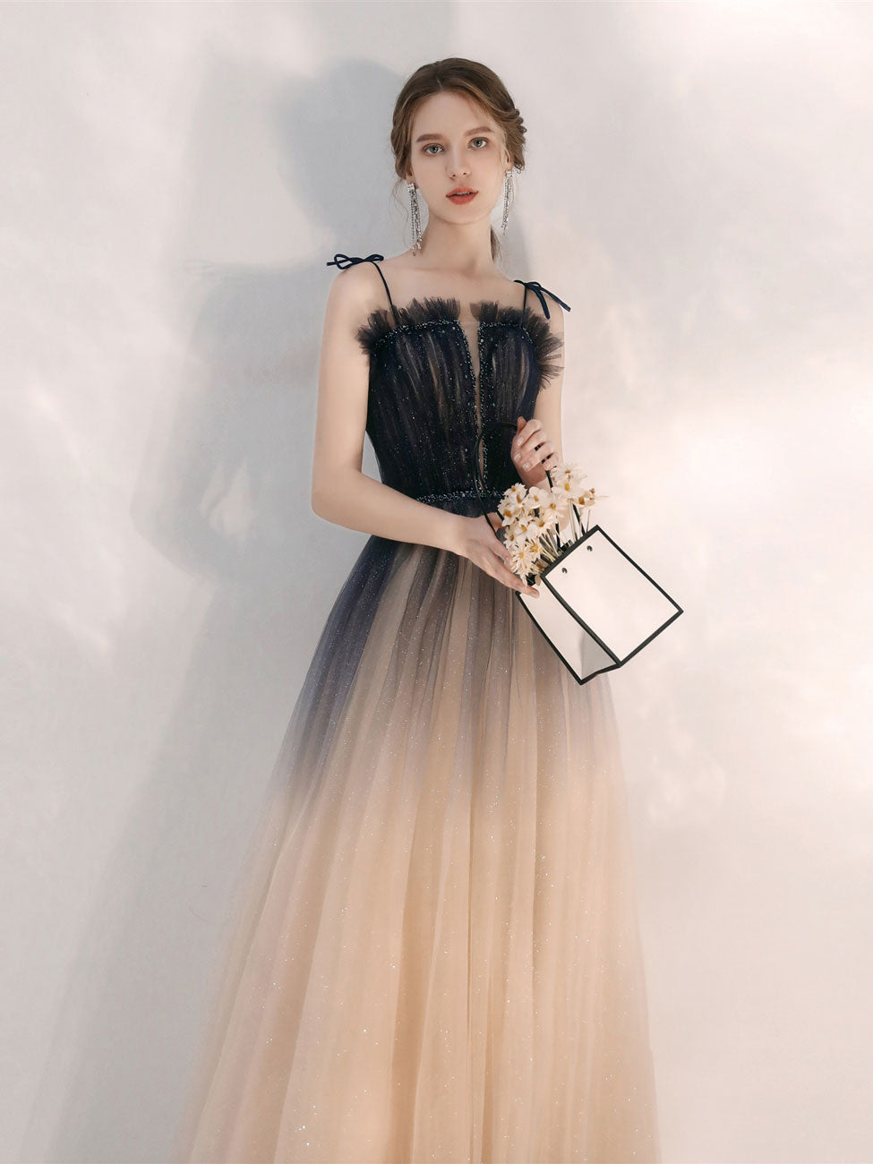 Elegant Champagne A-Line Tulle Sequin Long Prom Dress for Women - Formal Evening Gown for Homecoming, Ball, Wedding & Special Occasions