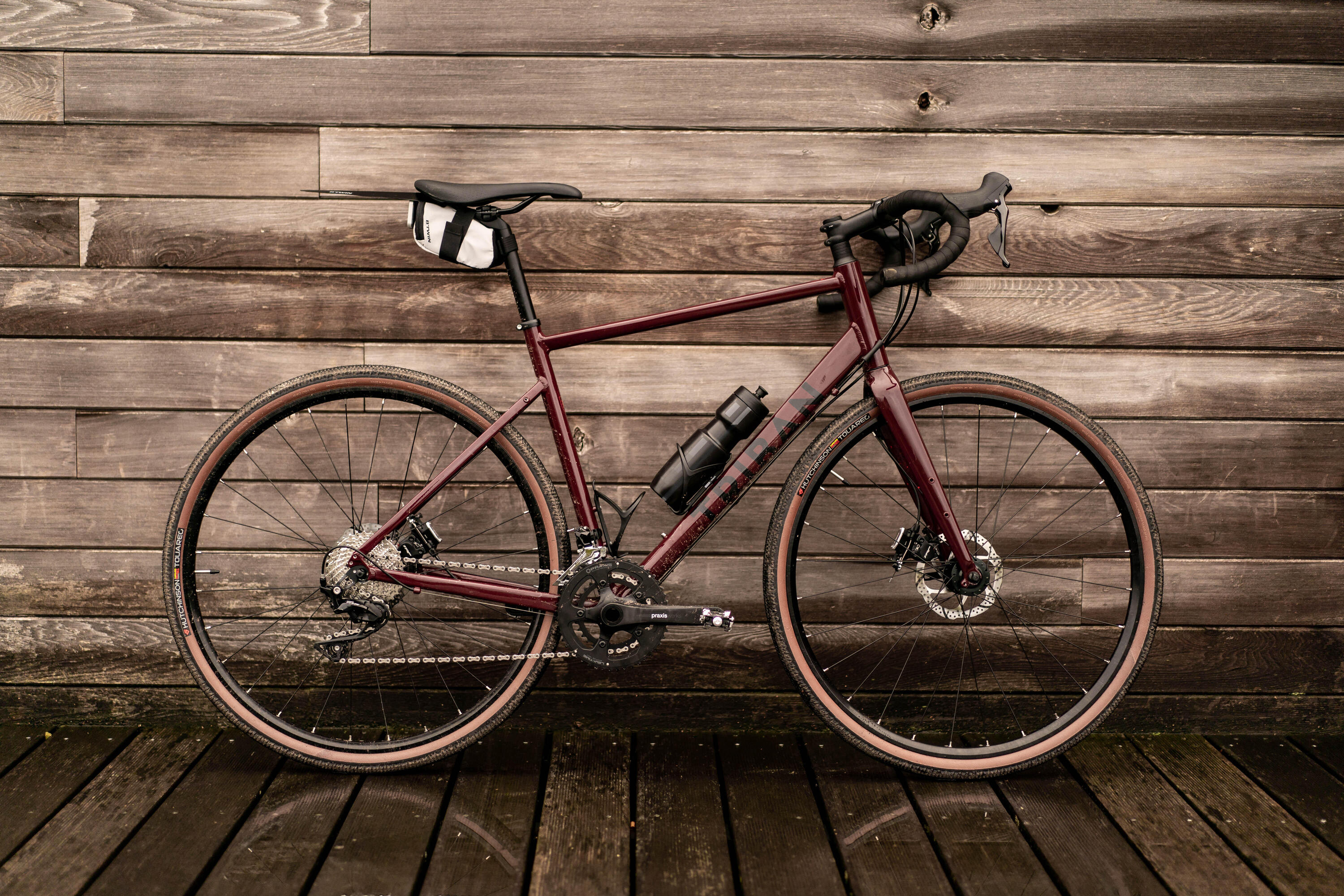 Triban GRVL520 Subcompact Gravel Bike - Lightweight Aluminum Frame, 1x11 Speed for Off-Road Adventures | Perfect for Trail Riding, Commuting & Bikepacking