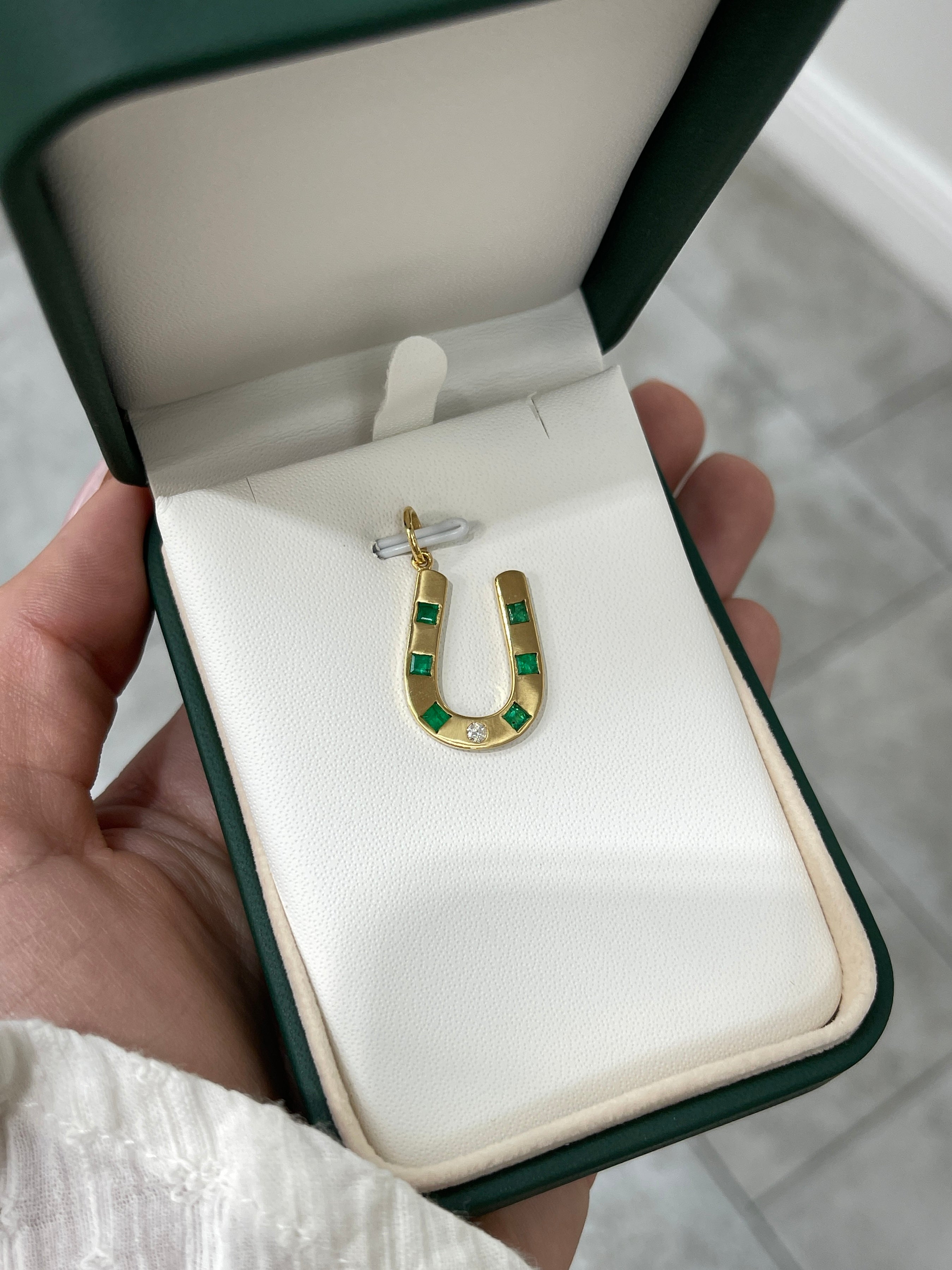 0.66tcw 14K Gold Brushed Emerald & Diamond Horseshoe Pendant Necklace - Elegant Jewelry Gift for Women, Perfect for Birthdays, Anniversaries & Special Occasions