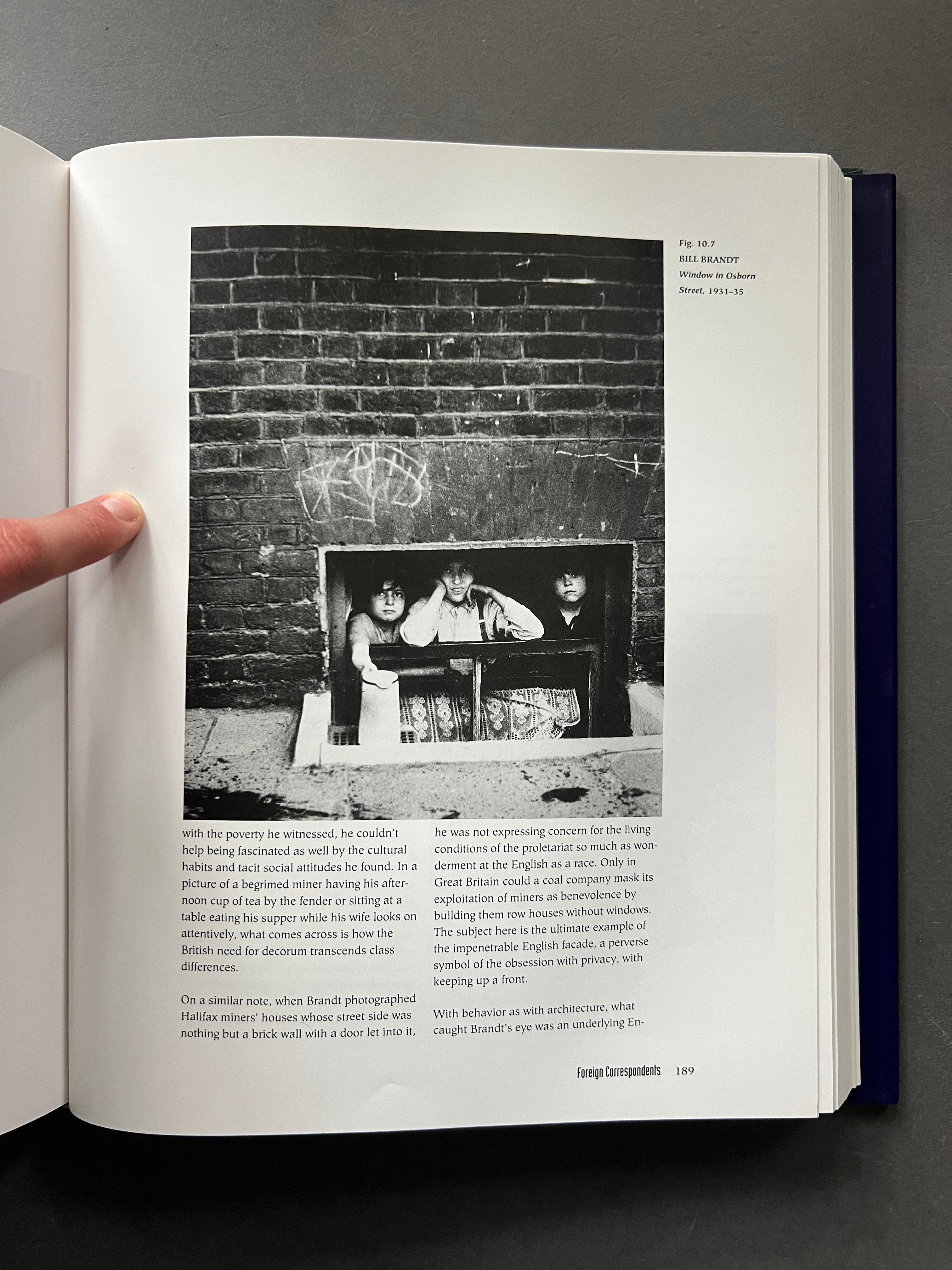 Bystander: A History of Street Photography - Explore Urban Life & Cultural Moments | Perfect for Photography Enthusiasts & History Lovers