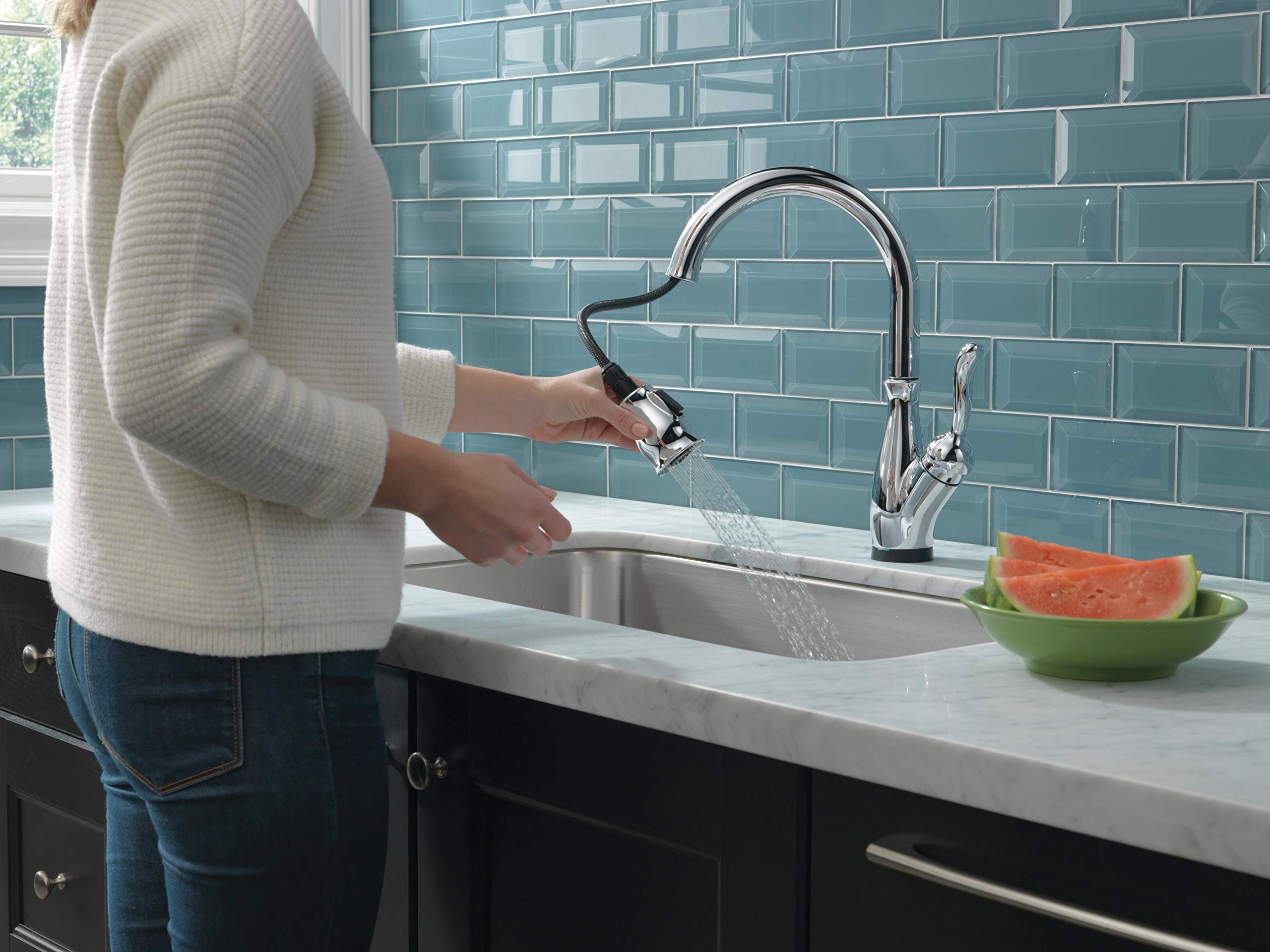 Delta Leland Single-Handle Touch Kitchen Faucet with Pull Down Sprayer and Soap Dispenser - Chrome Finish Touch2O Technology Magnetic Docking Spray Head for Modern Kitchens and Home Renovations