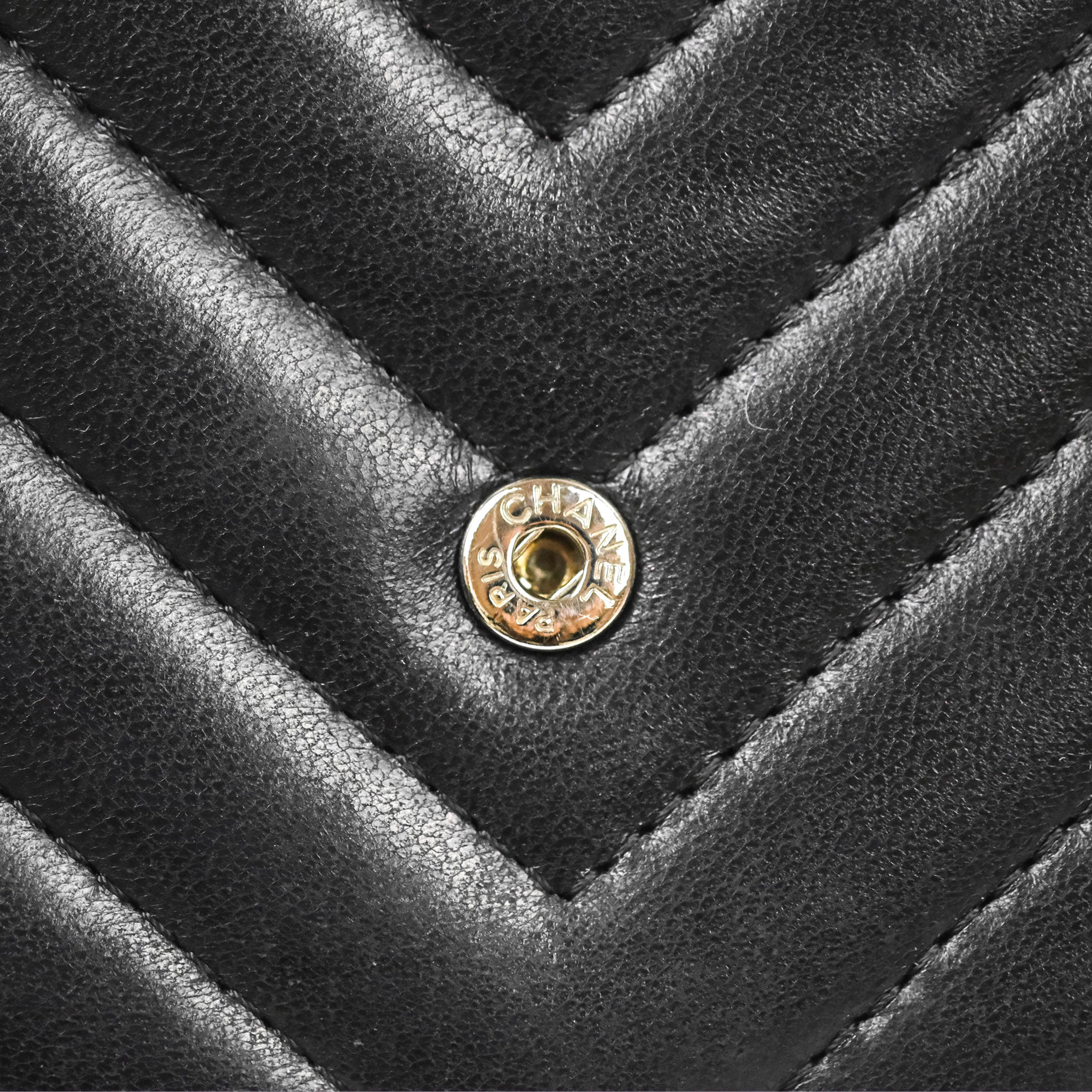 Chanel Classic Chevron Wallet on Chain WOC - Black Lambskin Leather with Silver Hardware | Crossbody Bag for Women, Perfect for Evening Events & Daily Use