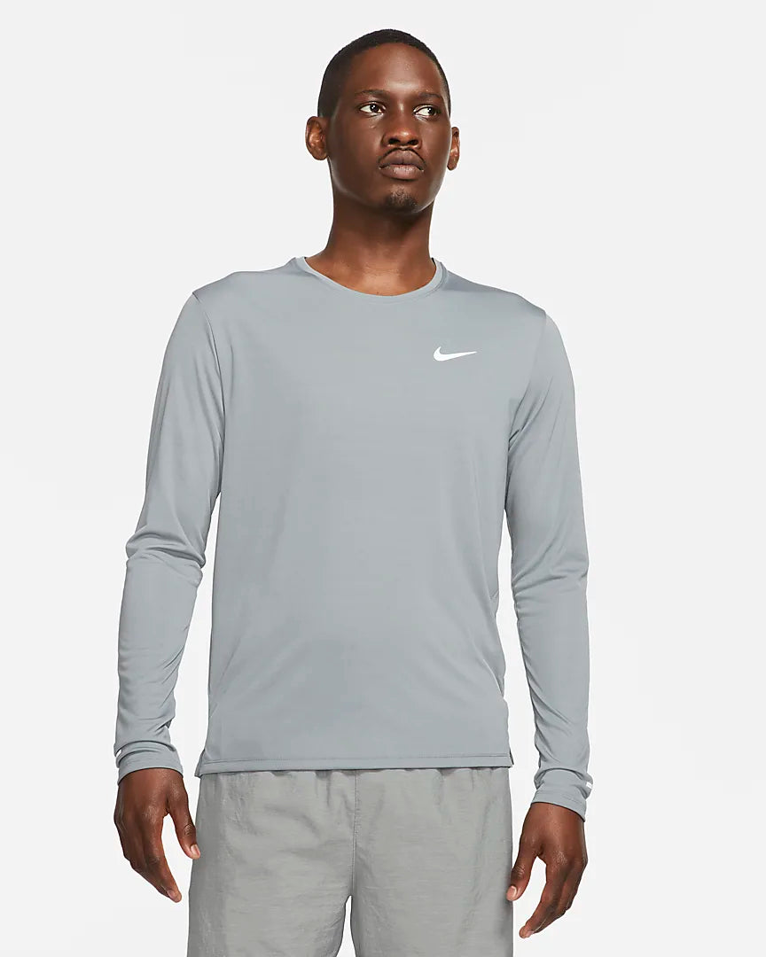 Men's DRI-FIT Miler Long Sleeve Running Shirt - 084 Smoke Grey/Reflective Silver - Moisture-Wicking Performance Top for Jogging, Gym & Outdoor Activities