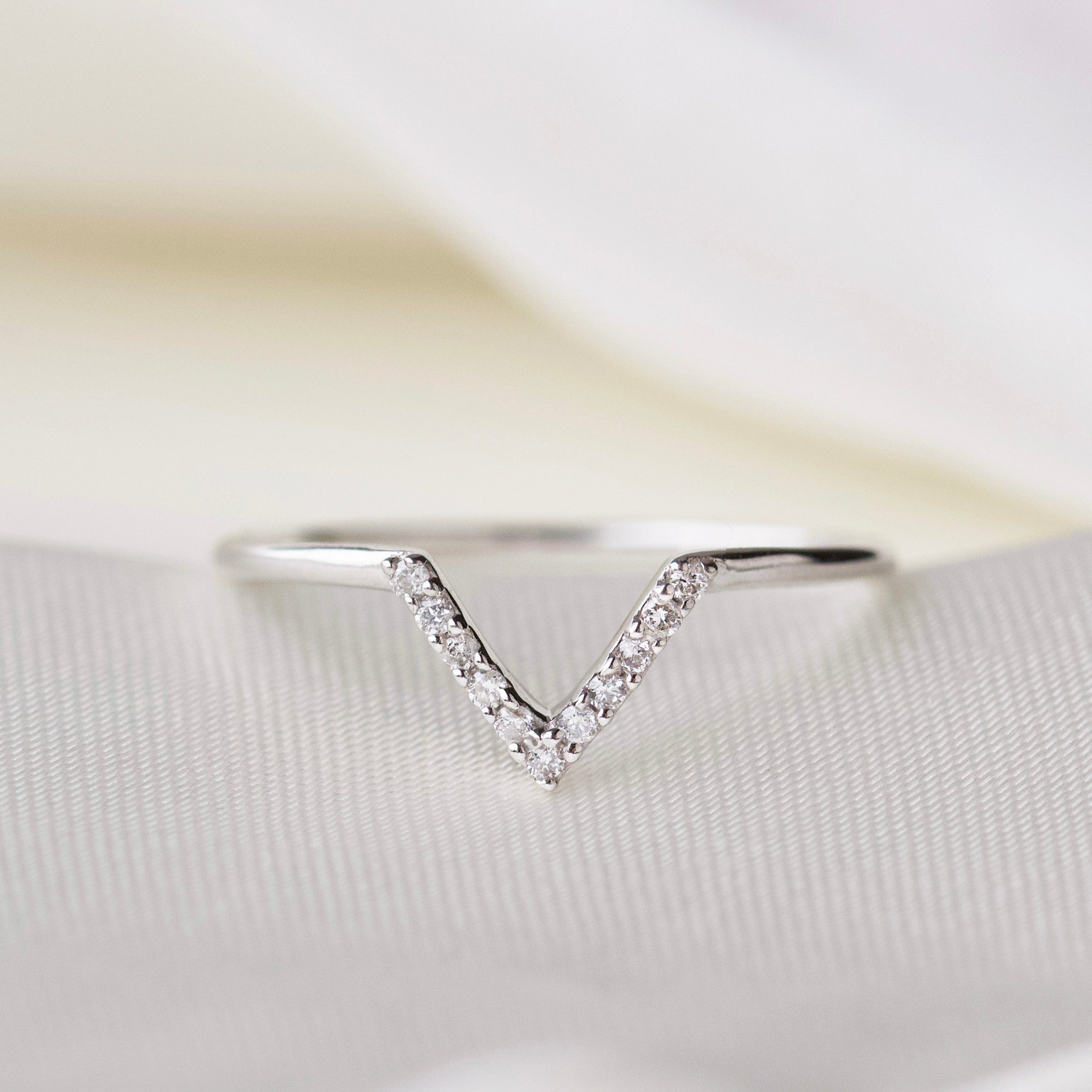 Diamond V-Shaped Hugging Ring - UK Size L - Elegant Stackable Ring for Women, Perfect for Everyday Wear & Special Occasions