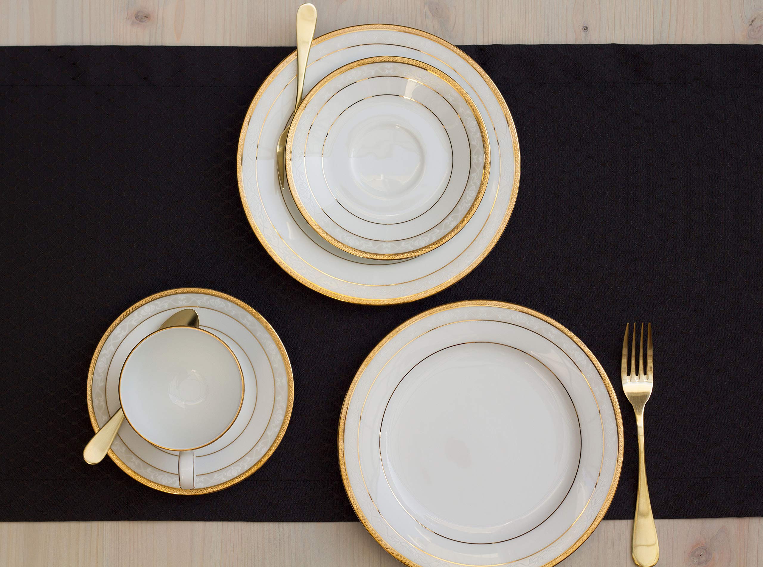 Elegant Black Table Runner 72 Inch - Waterproof Dresser Scarf for Dining Table, Coffee Table, Outdoor Decor - Perfect for Weddings, Parties, Thanksgiving, Halloween & Christmas Celebrations - Home & Event Decoration Essential