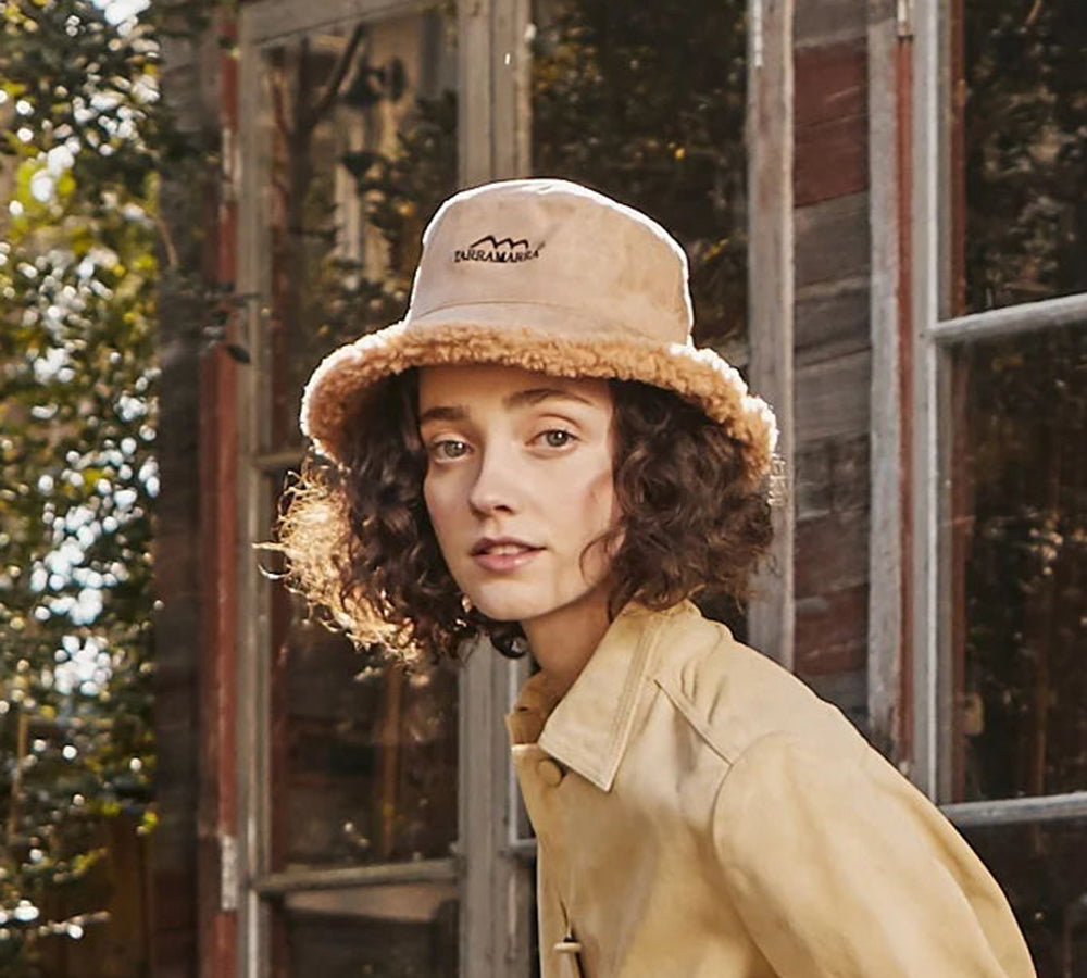 TARRAMARRA® Fluffy Vic Bucket Hat for Women & Men - Soft & Stylish Unisex Sun Hat for Outdoor Activities, Beach, Travel & Fashion