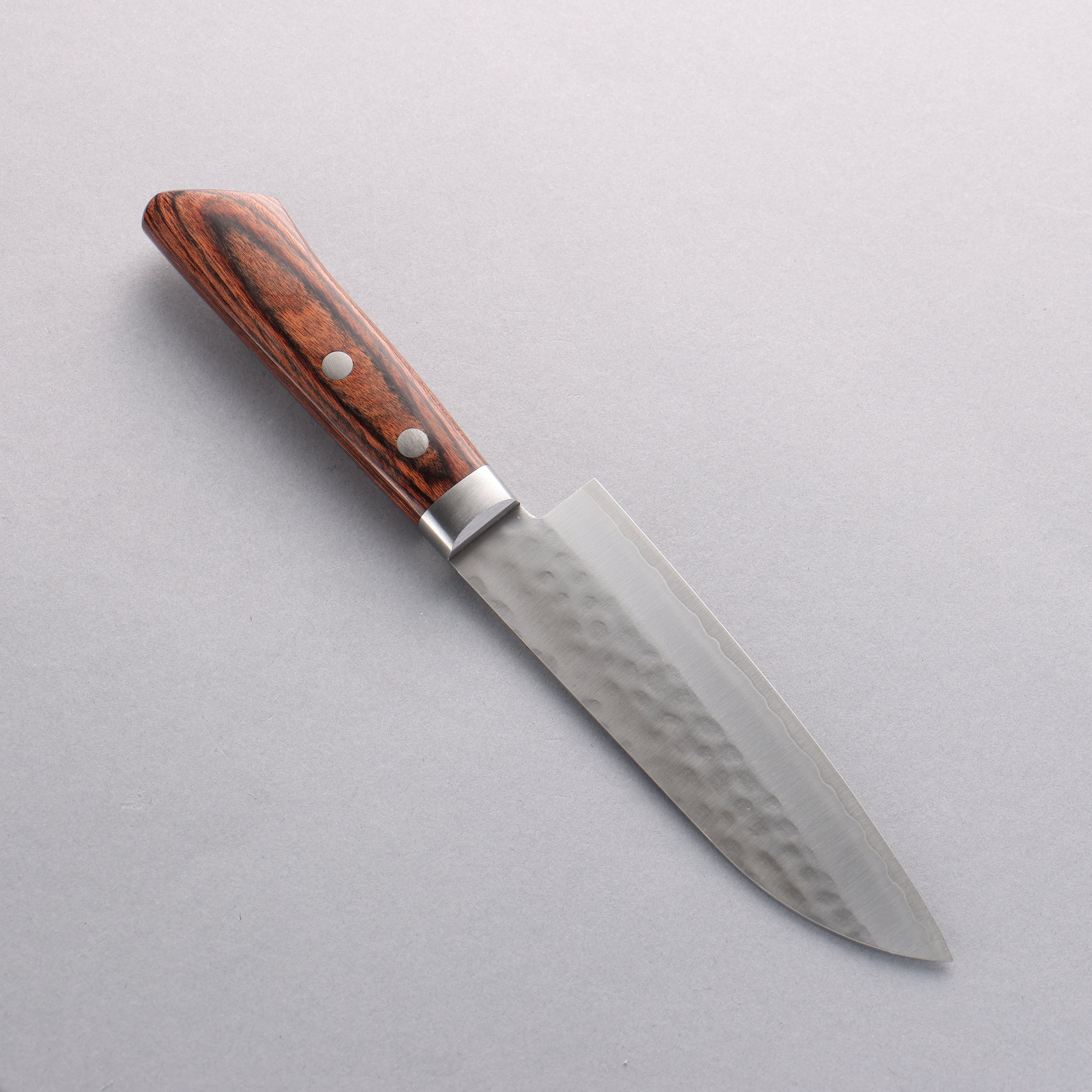 Premium Seisuke VG1 Hammered Santoku Knife 135mm - Japanese Damascus Steel Blade with Mahogany Handle - Perfect for Slicing, Dicing & Chopping Vegetables, Fruits & Herbs