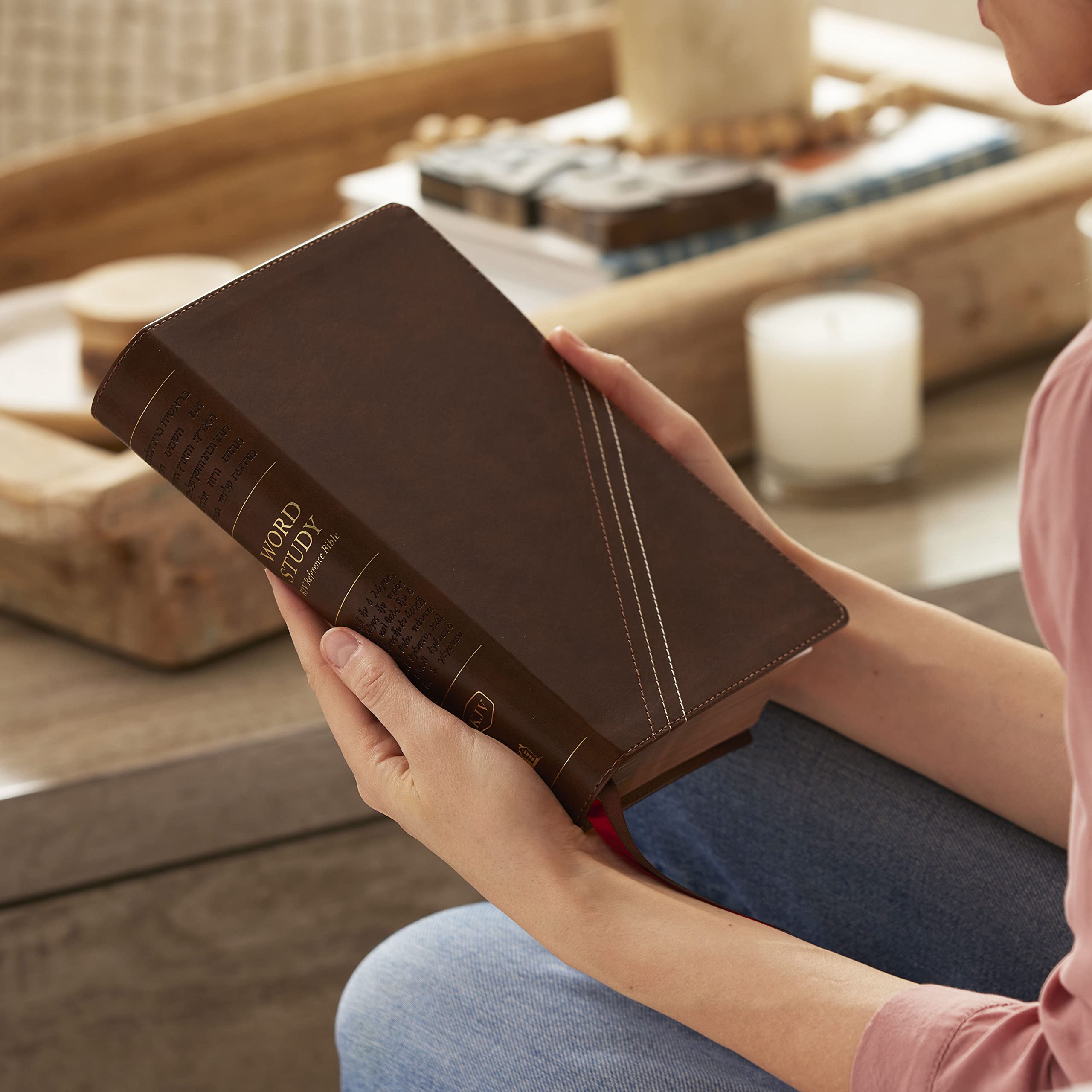 KJV Word Study Reference Bible - Leathersoft Brown Cover, Red Letter Edition with Thumb Index & Comfort Print - 2,000 Keywords for Biblical Understanding | Perfect for Bible Study, Sermon Preparation & Personal Devotion