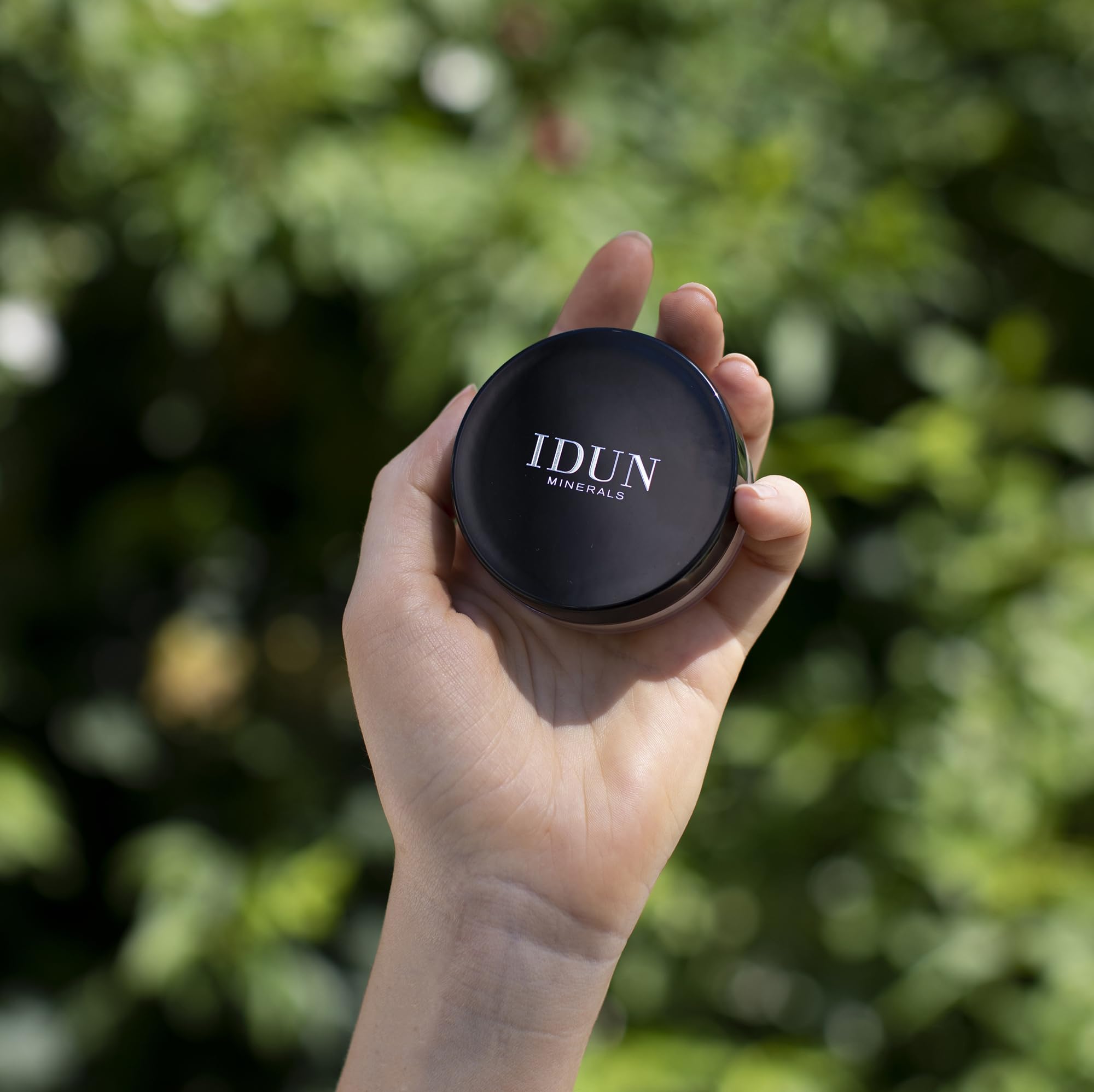 Mineral Powder Foundation - Long-Lasting, Lightweight & Smooth Formula for Flawless Skin | Vegan, Cruelty-Free | Shade 025 Siv (0.25 oz) | Perfect for Daily Wear, Office & Special Occasions