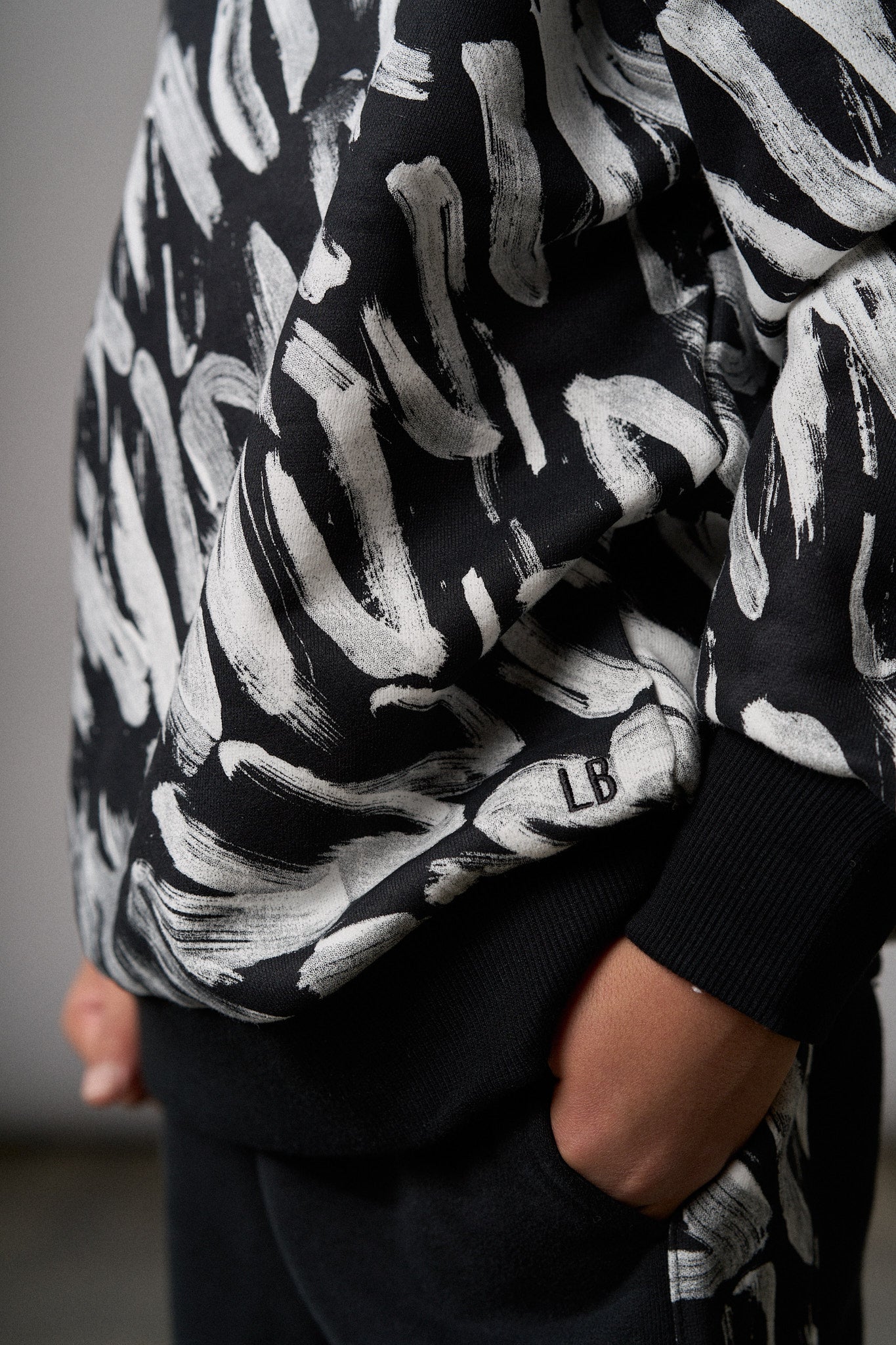 Brush Stroke Crewneck Sweatshirt - Black | Stylish Casual Pullover for Men & Women | Perfect for Everyday Wear, Outings & Layering
