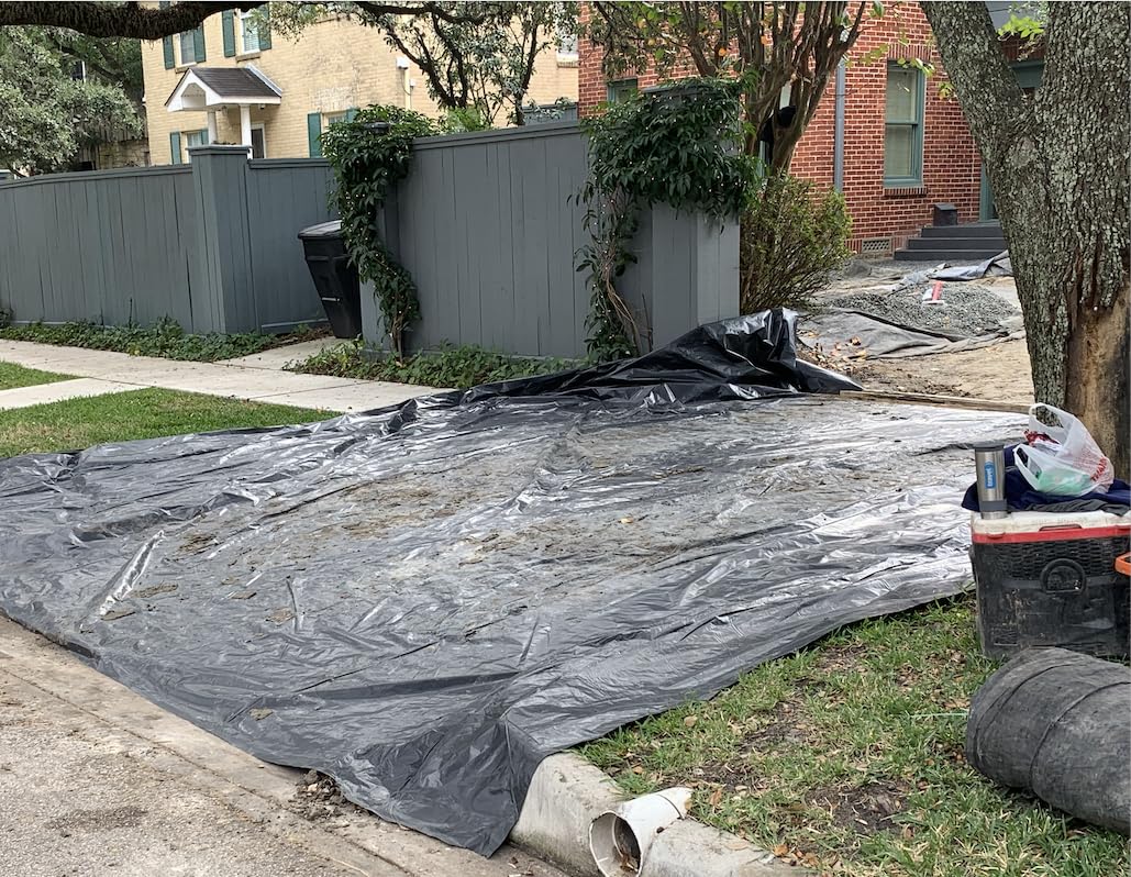 4 MIL Black Plastic Sheeting Roll (20x100 ft) - Heavy Duty Construction Film for Painting, Weed Barrier, Moisture Protection | Ideal for Concrete Curing, Lumber Tarp, Ground Cover & DIY Projects