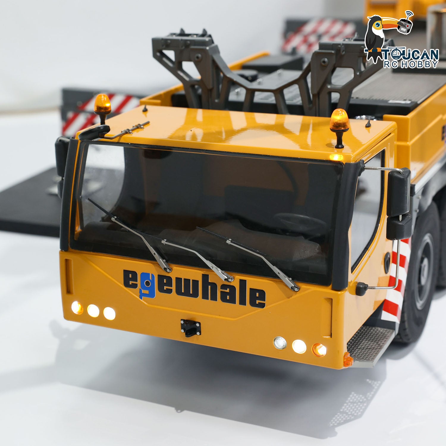 Eyewhale 1/14 Scale 6-Axle LTM1350 RC Hydraulic Mobile Crane - 5M Length Radio Controlled Heavy Duty Construction Vehicle, Ready-to-Run (PNP) Hobby Model for Adults - Perfect for Construction Site Simulation, RC Enthusiast Collections, and Engineering Education