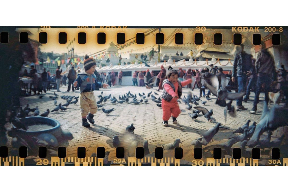 Lomography Sprocket Rocket 35mm Panoramic Film Camera - Baja Blue - Perfect for Travel, Street Photography & Creative Shots