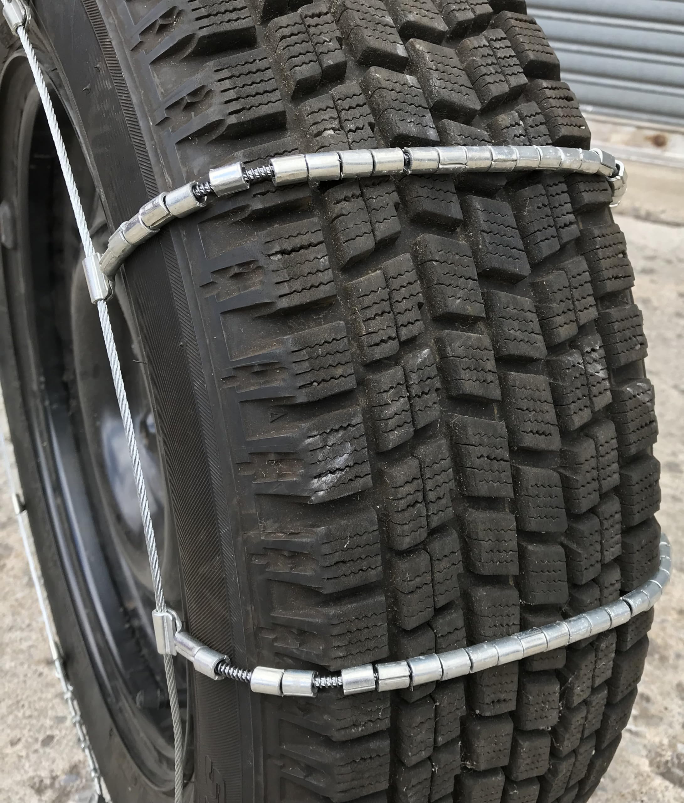 Volkswagen GTI 2012 225/40ZR18 Winter Snow Tire Chains - Heavy Duty Cable Design for Enhanced Traction | Perfect for Snowy Roads, Mountain Driving & Icy Conditions