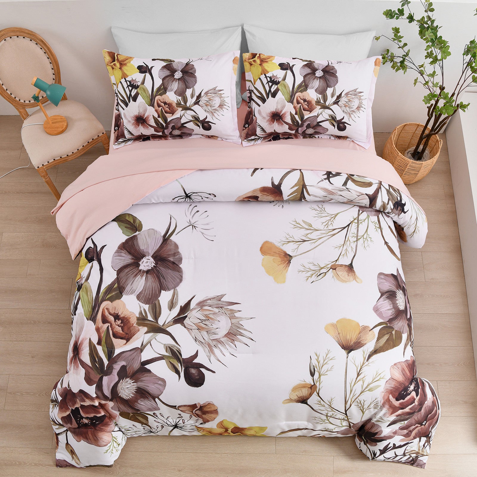 Blush Floral King Size Comforter Set - 3 Piece Soft Microfiber Bedding for All Seasons | Cozy Bedroom Decor, Guest Room Essentials & Luxury Home Textiles